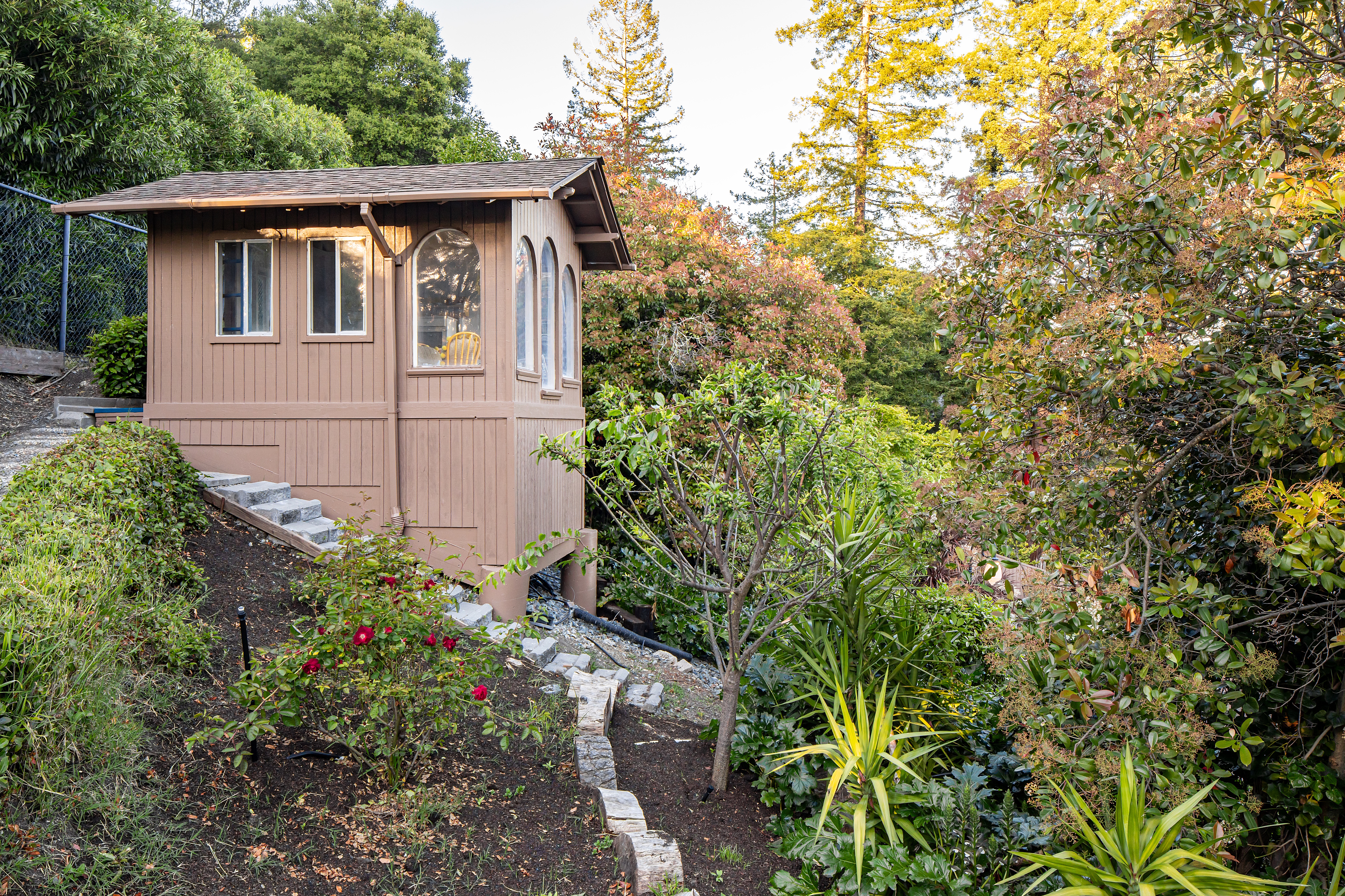 4128 Happy Valley Road 