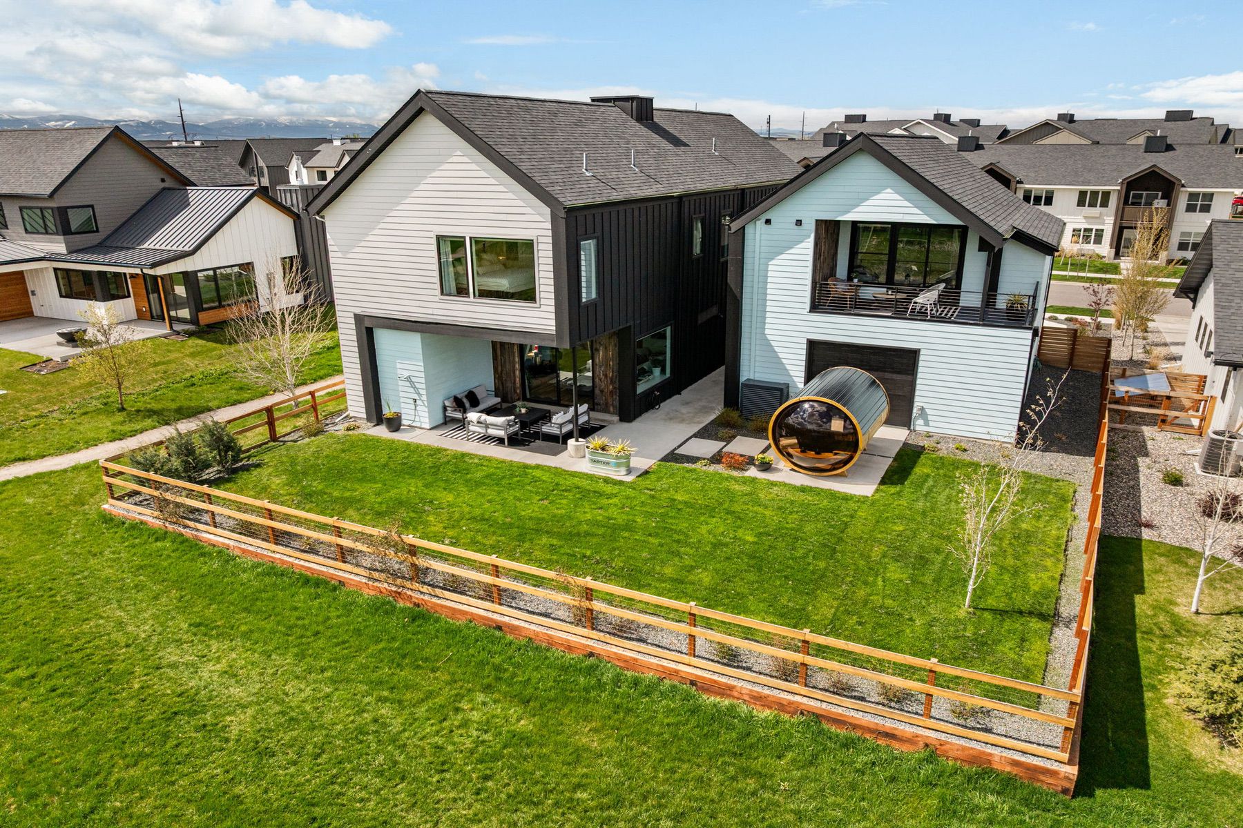 1492 Windrow Drive