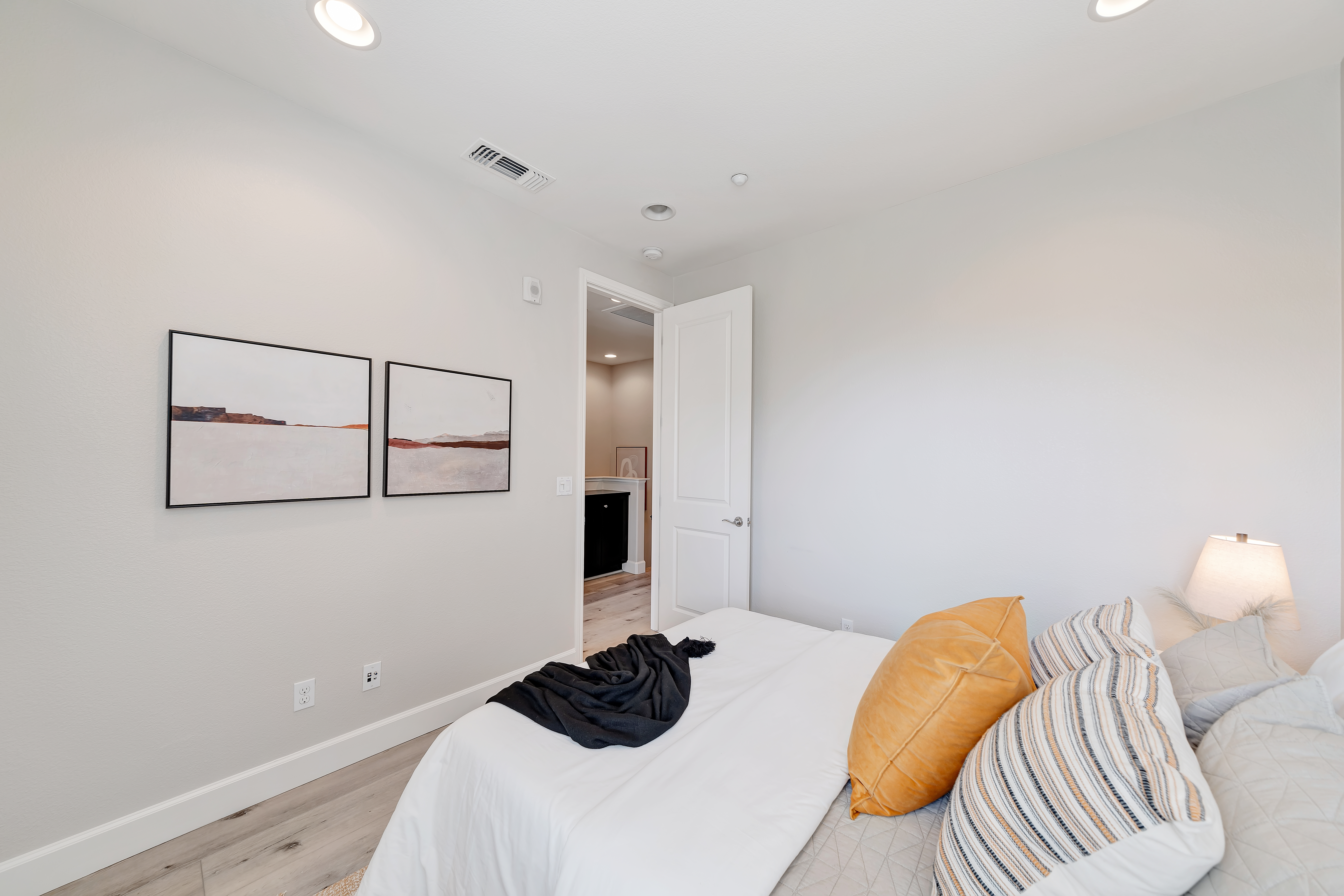 2850 Finca Terrace 
