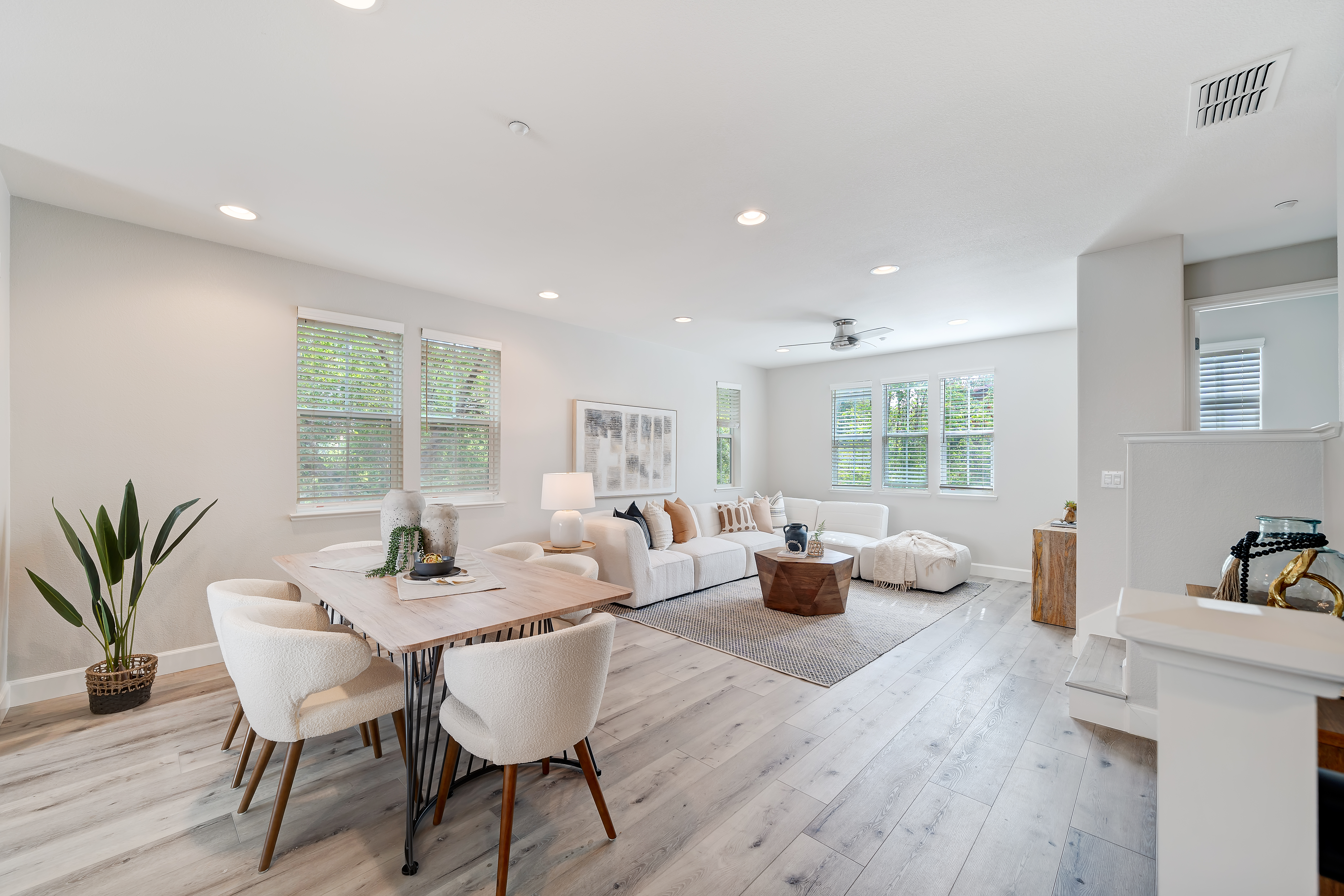 2850 Finca Terrace 