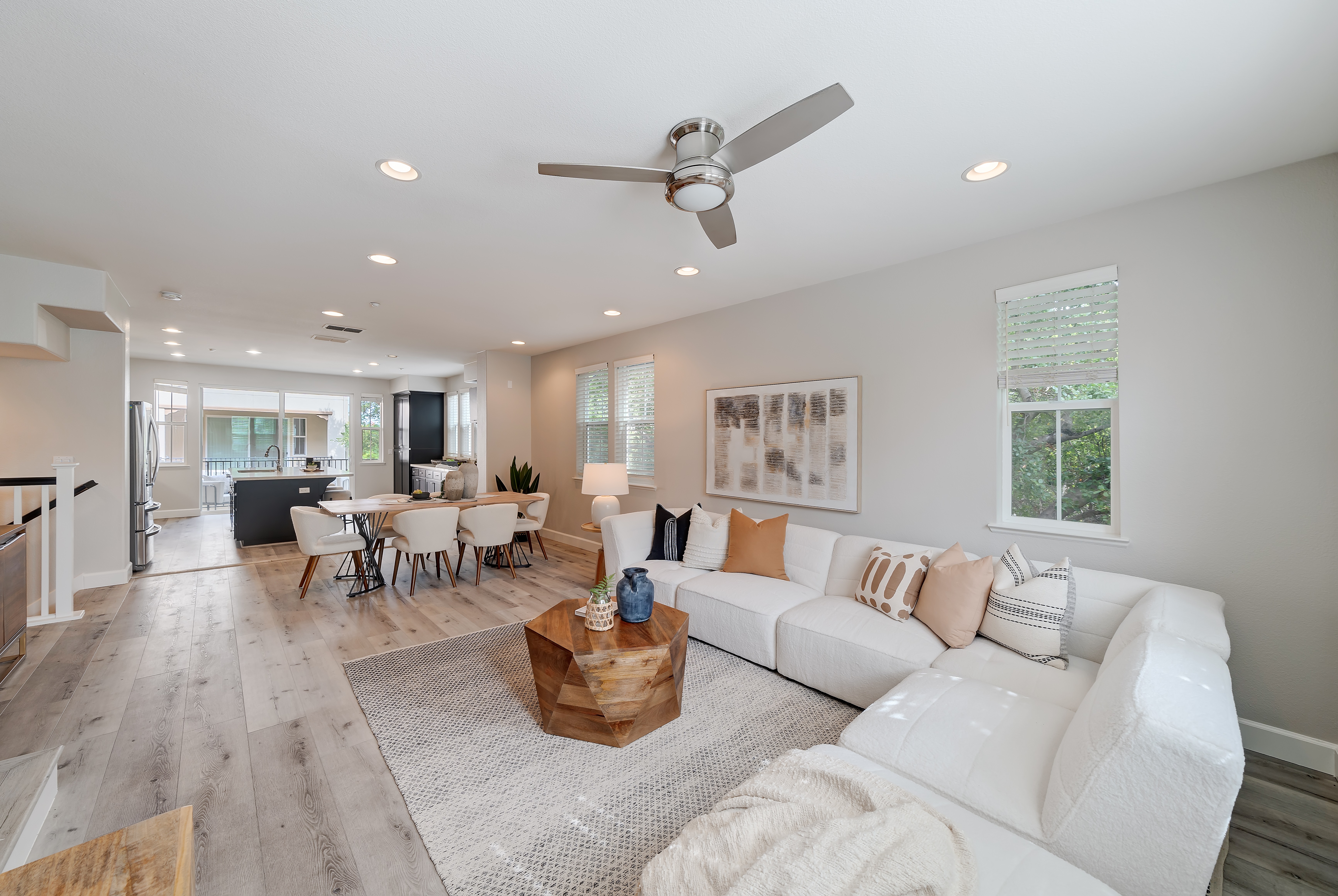 2850 Finca Terrace 
