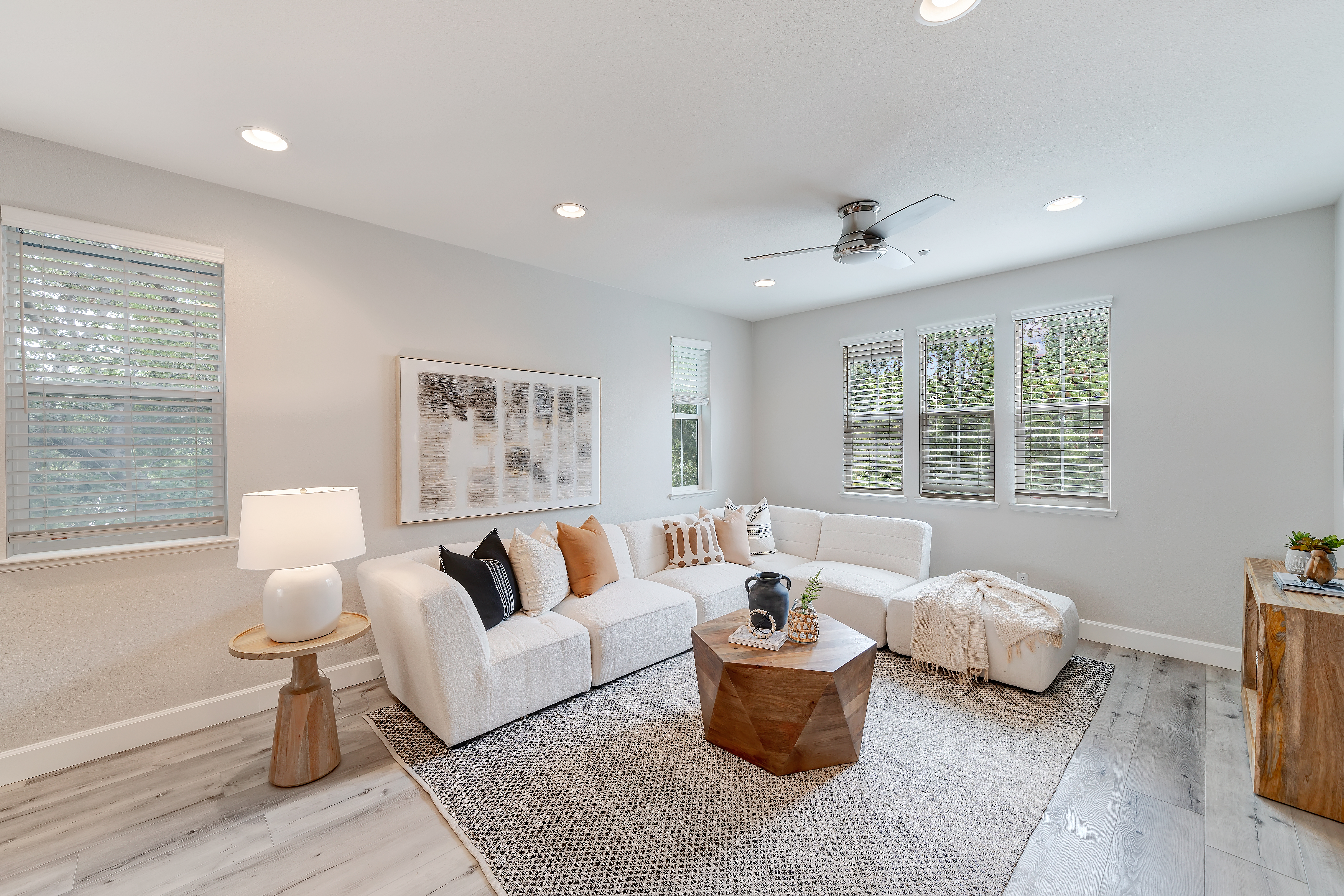 2850 Finca Terrace 