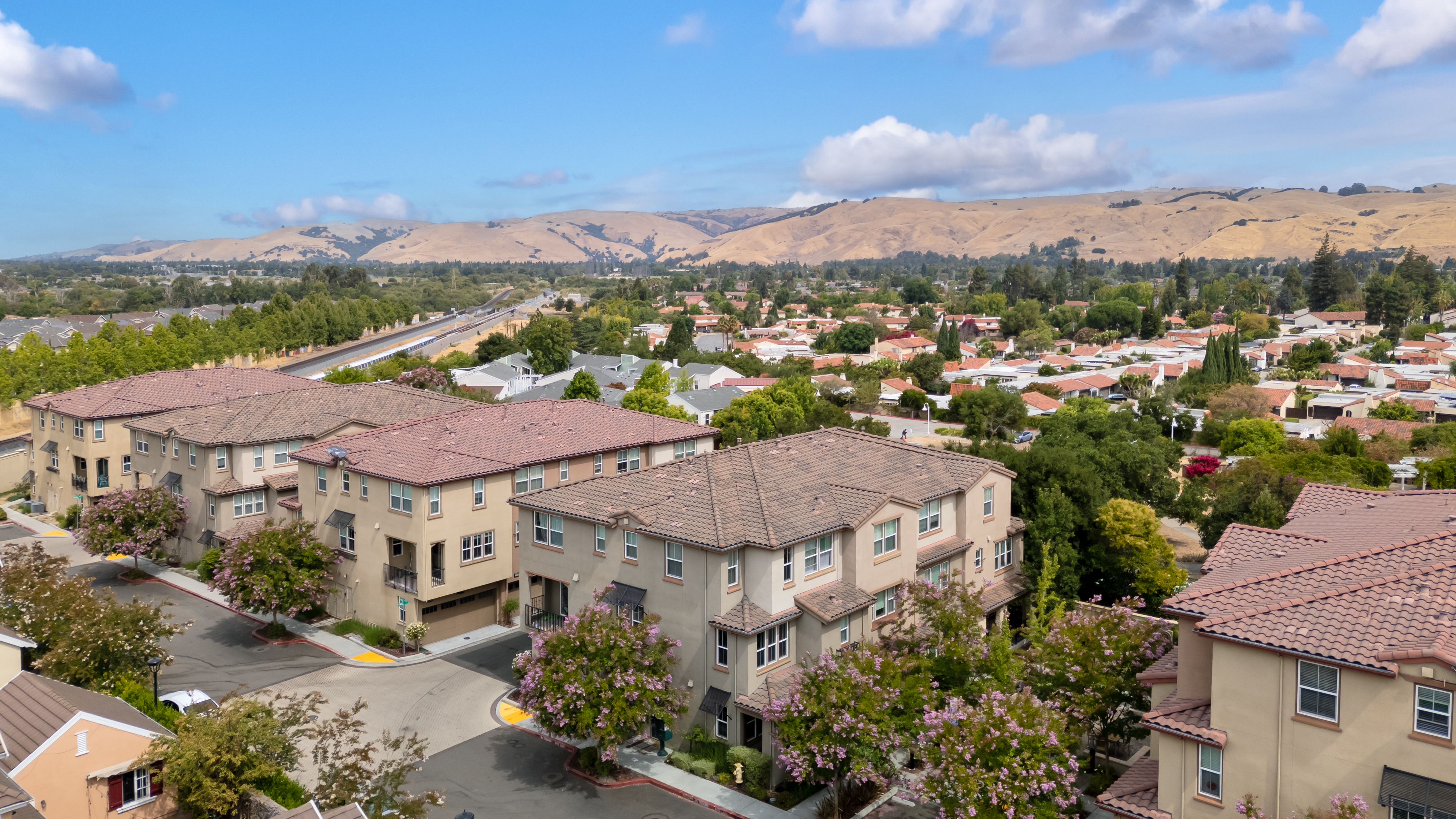 2850 Finca Terrace 