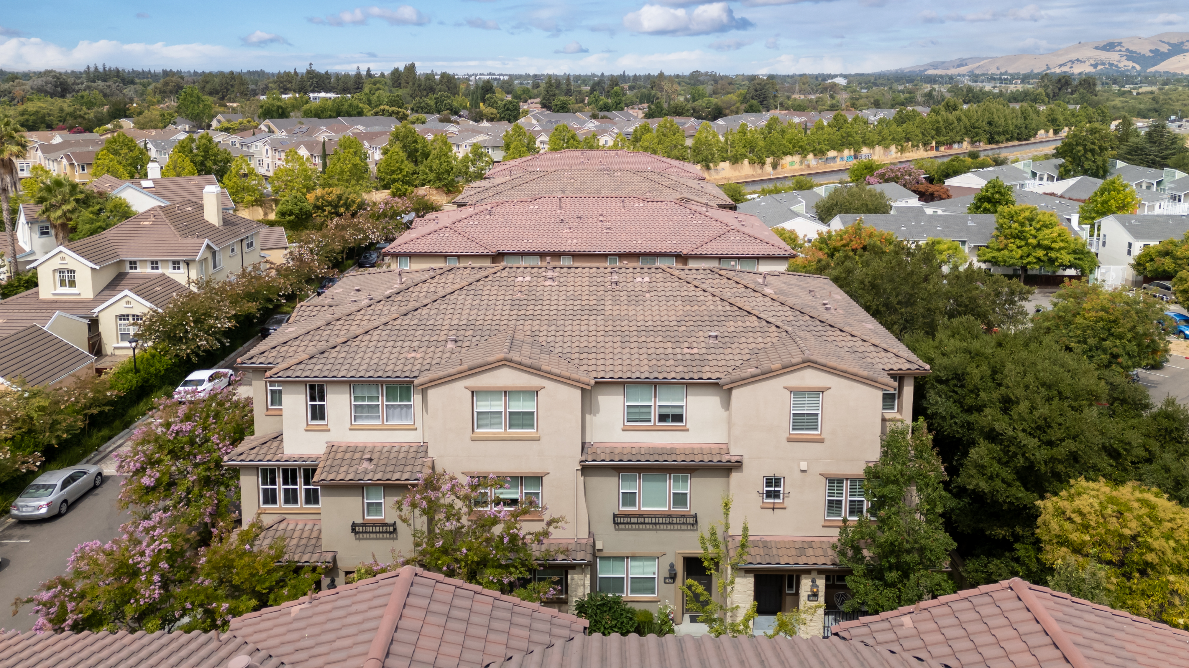 2850 Finca Terrace 