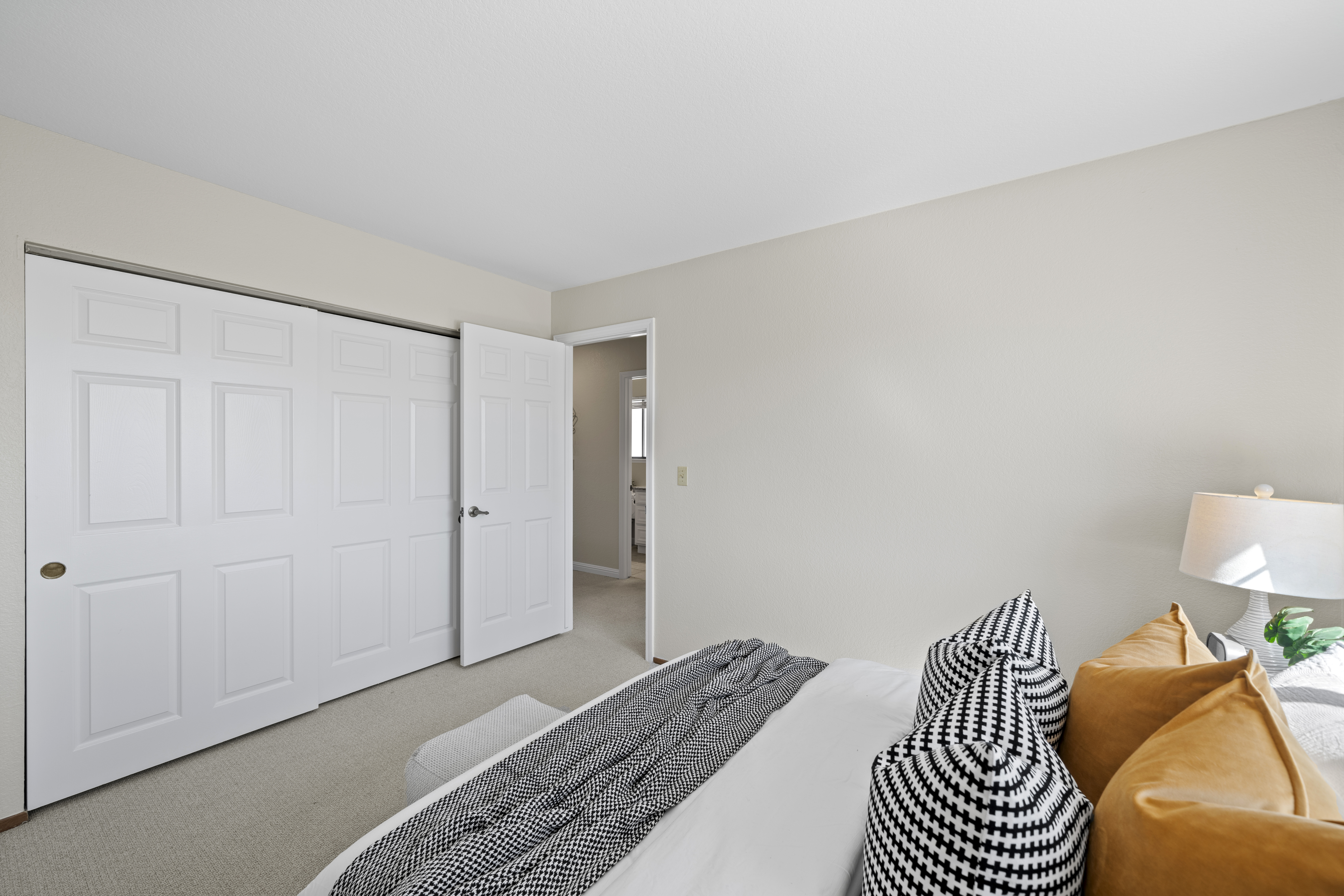 43642 Southerland Way 