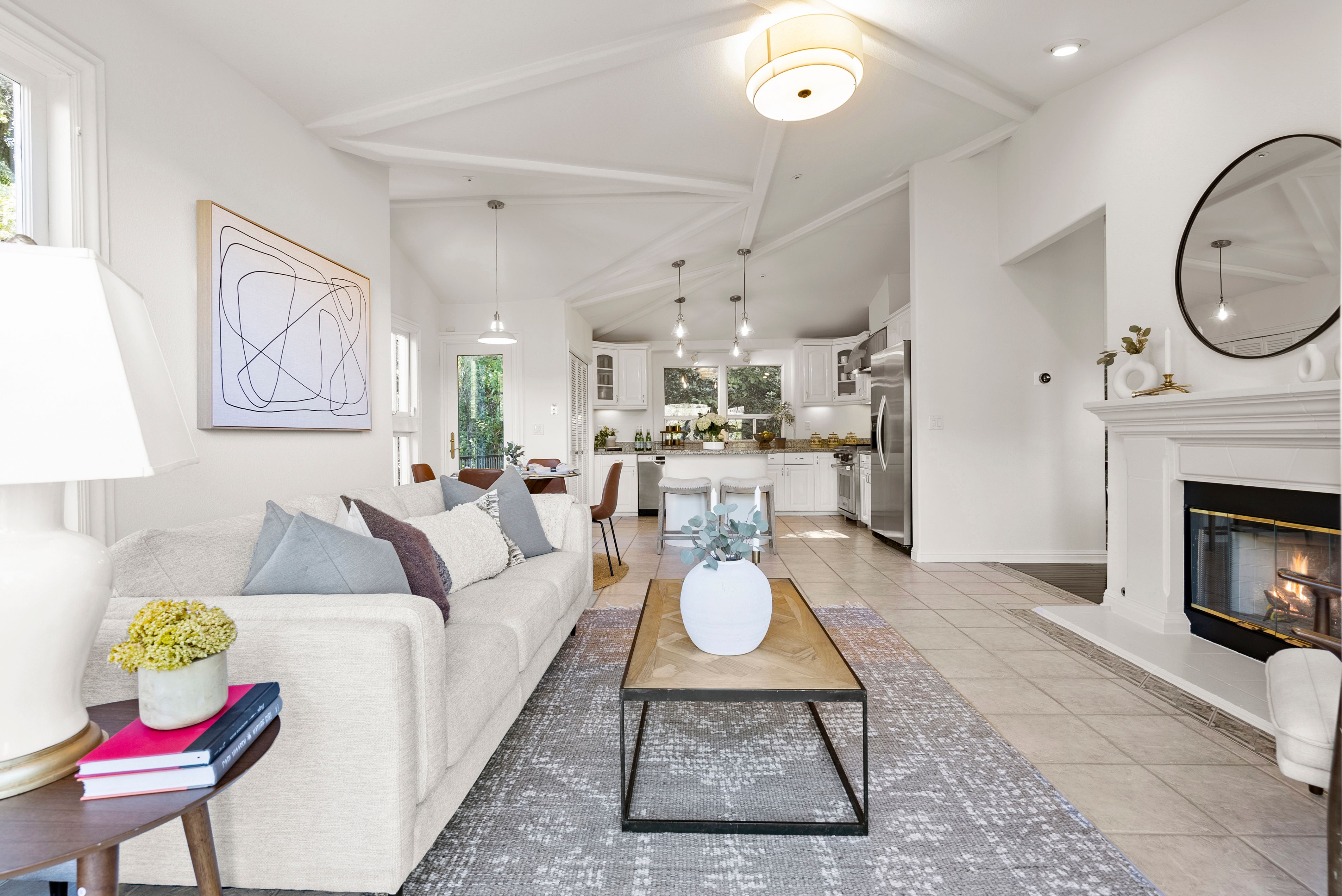 214 Cañon Drive 