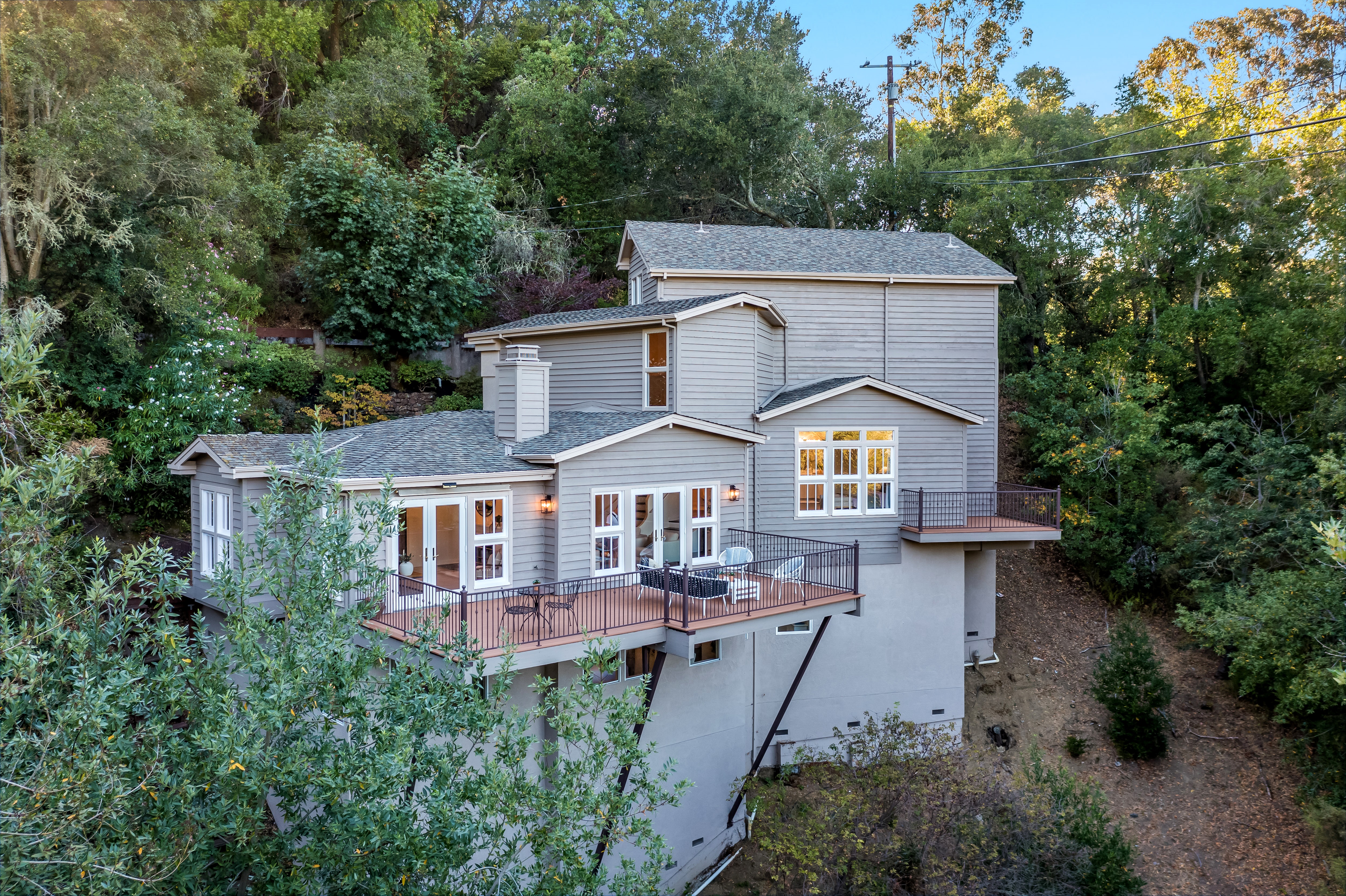 214 Cañon Drive 