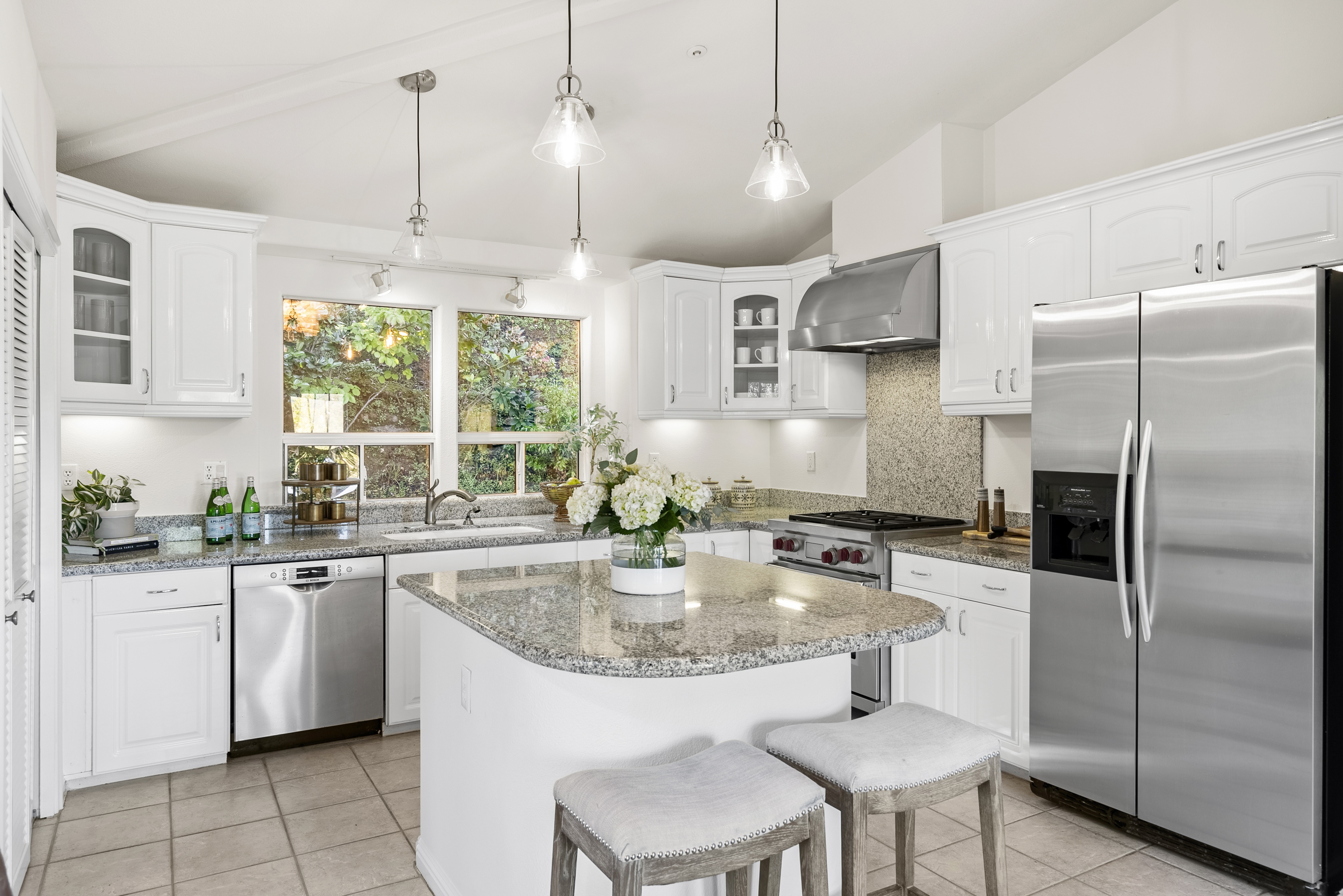 214 Cañon Drive 