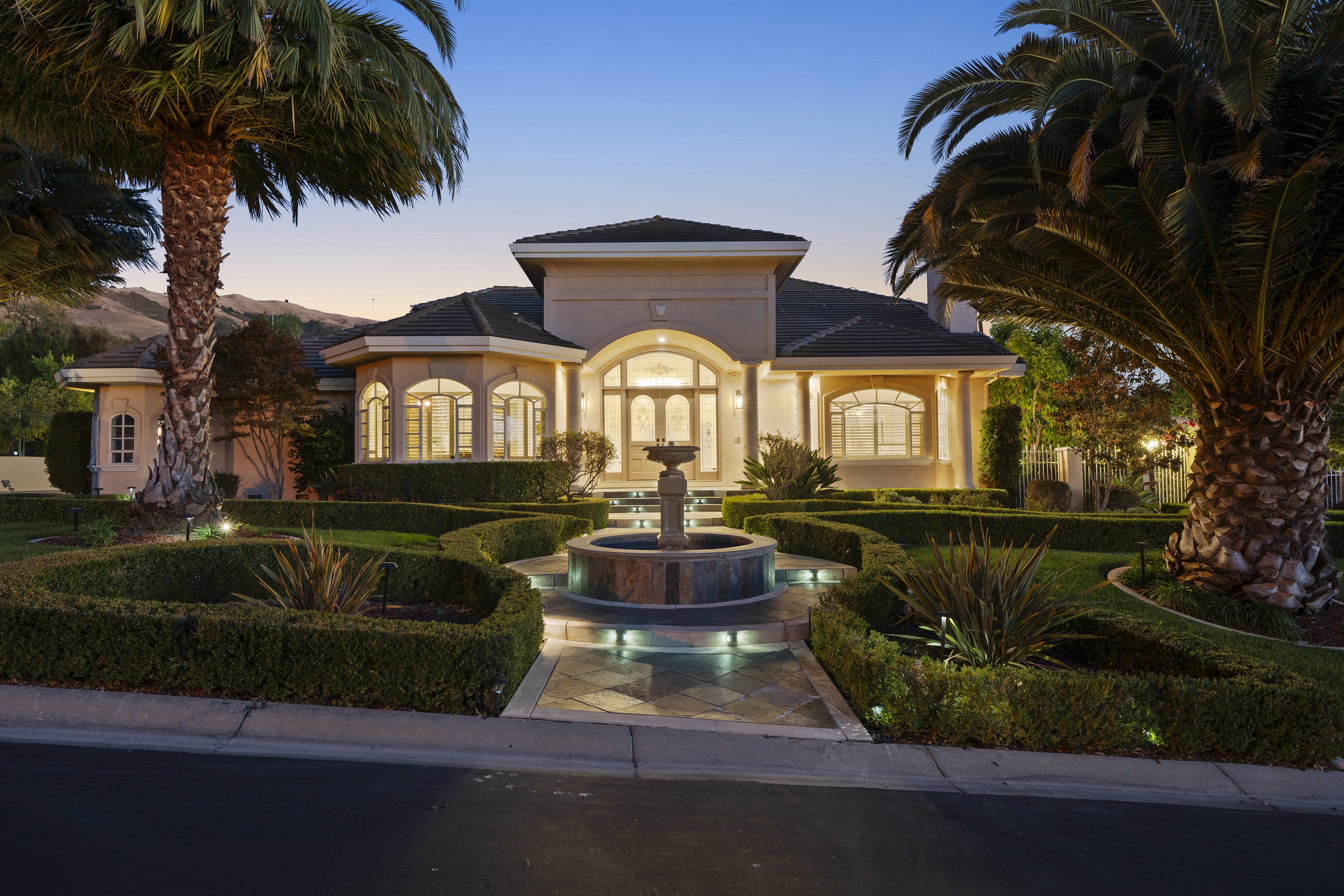 2765 Grapevine Terrace 