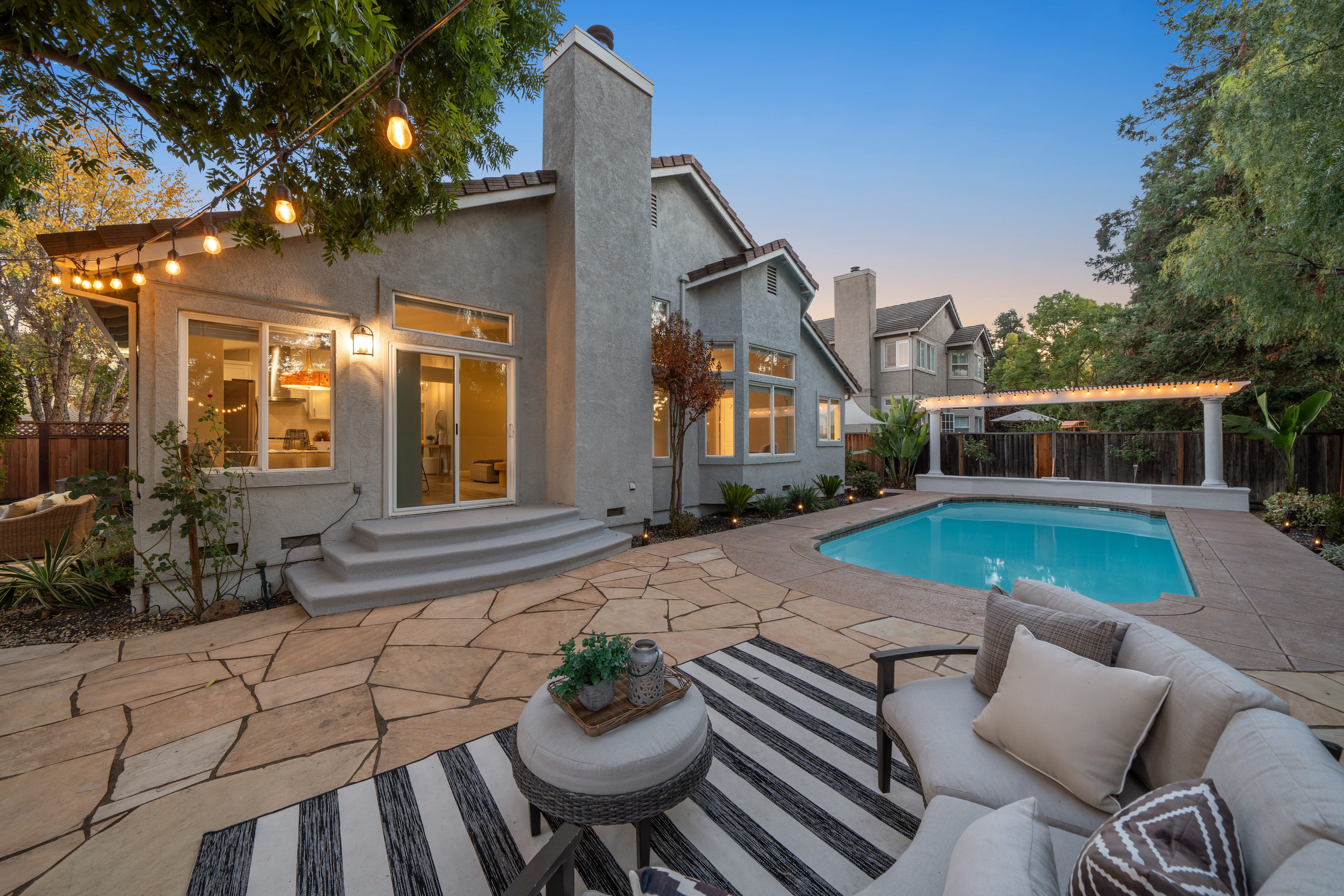 961 Wynn Circle 