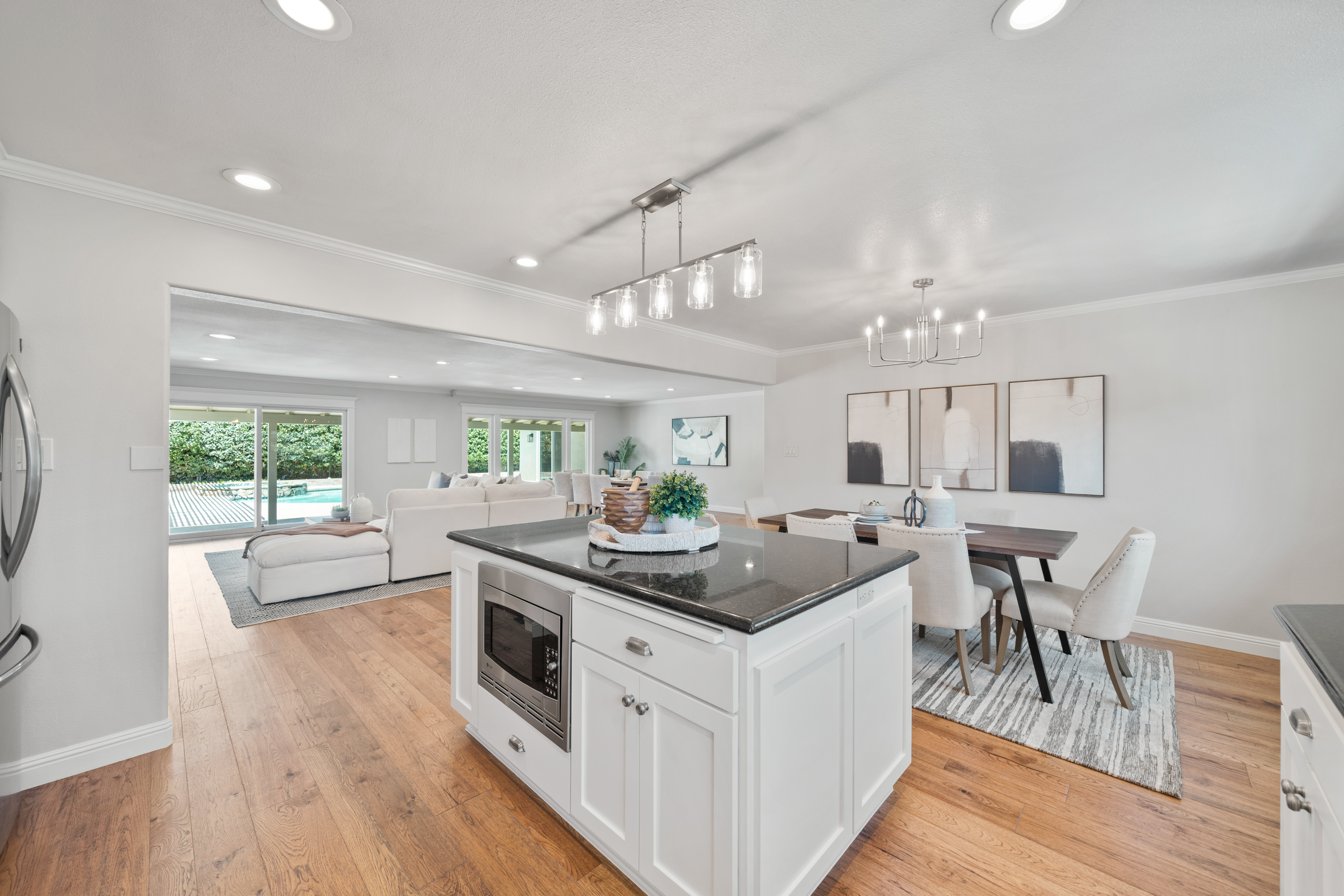 2369 Castillejo Way 