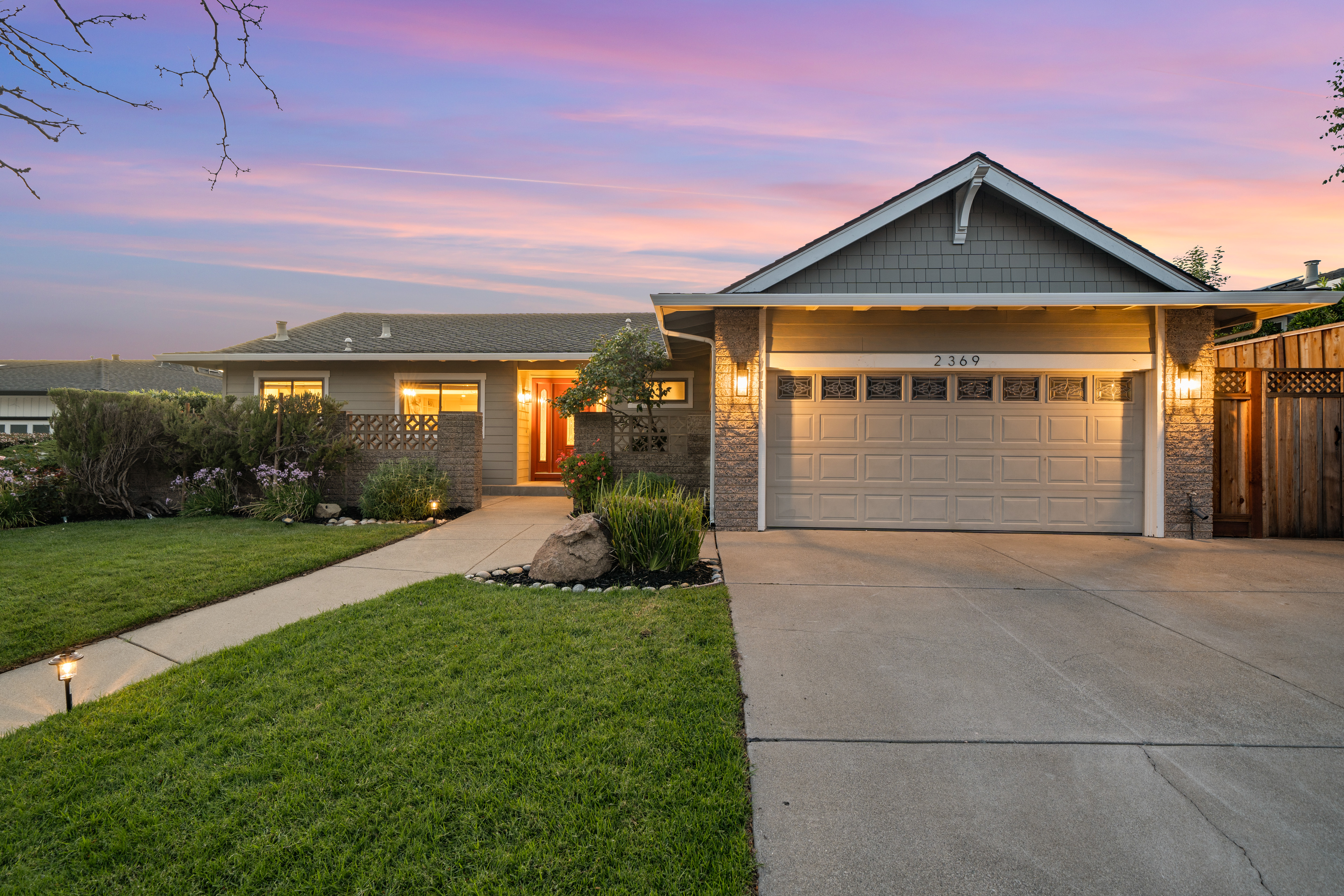 2369 Castillejo Way 