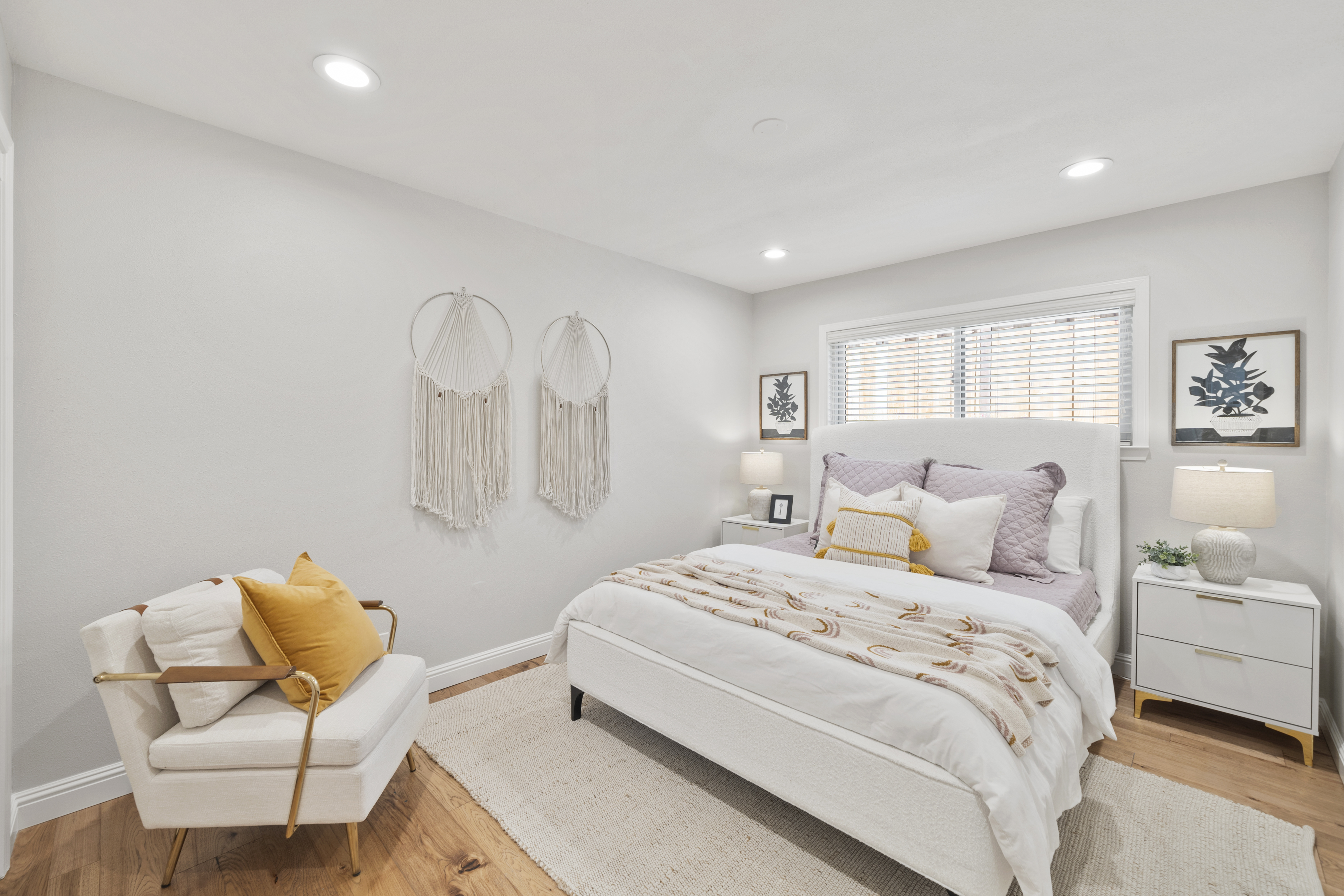 2369 Castillejo Way 