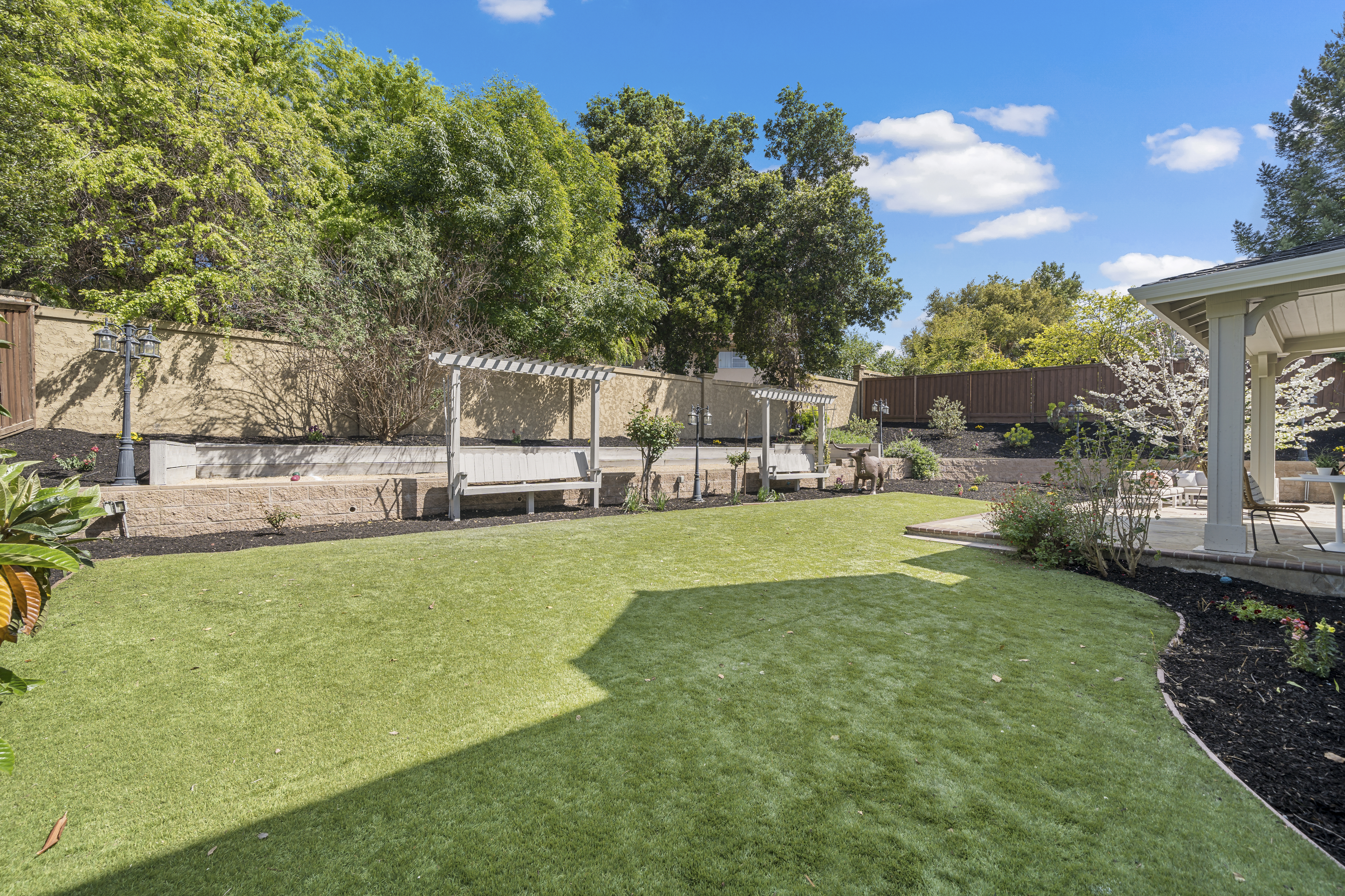 43412 Olivos Court 