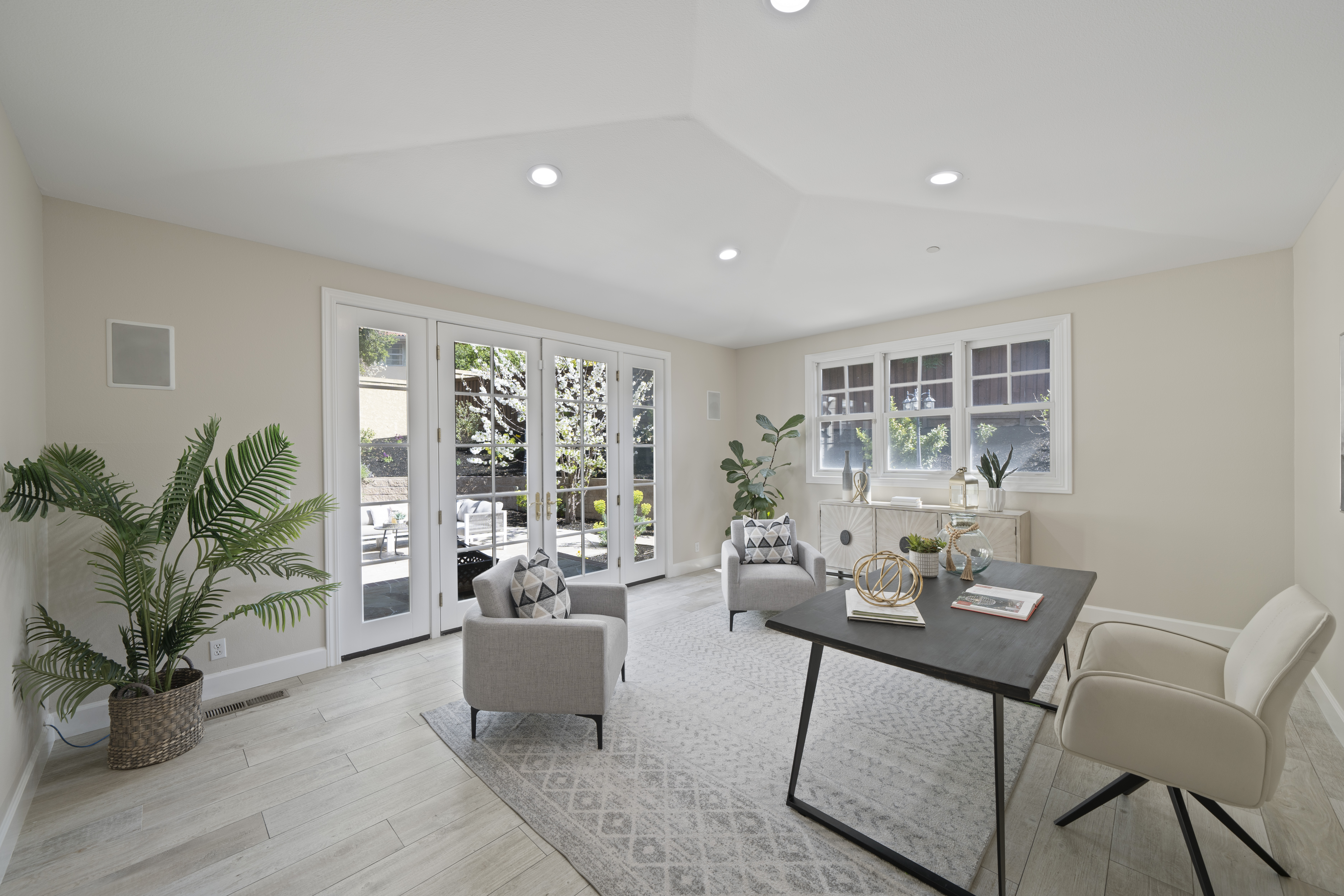 43412 Olivos Court 