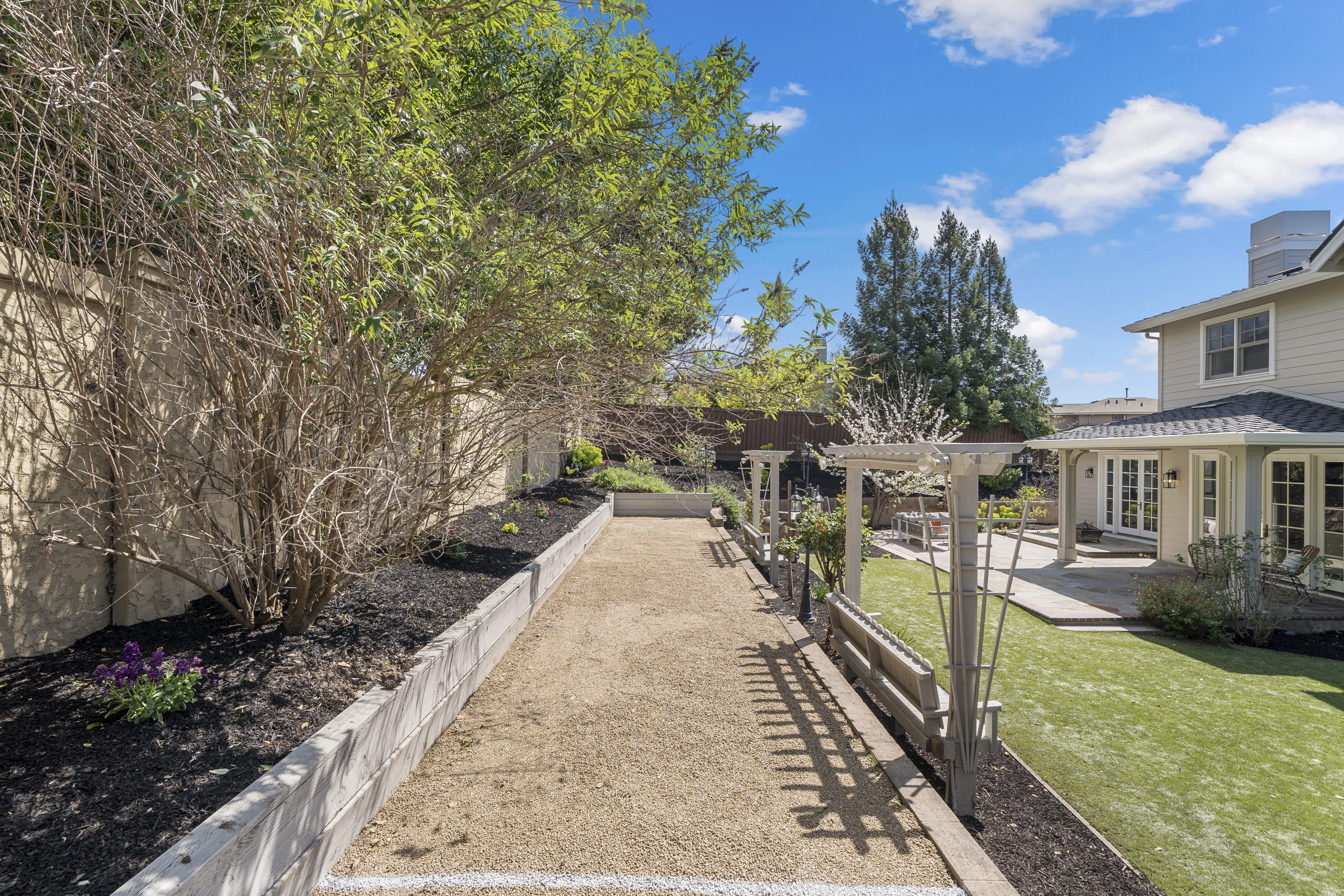 43412 Olivos Court 