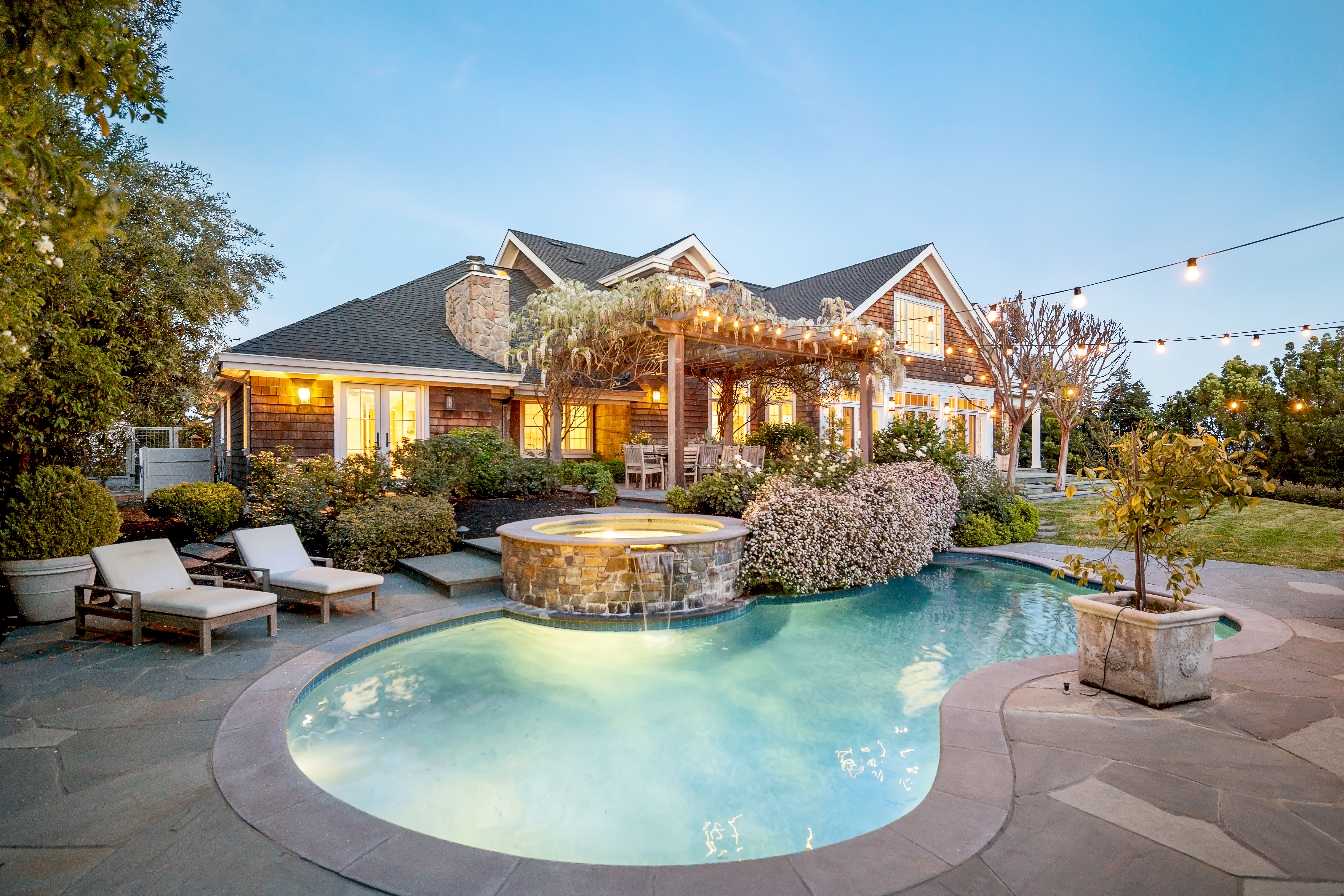 3229 Surmont Drive 