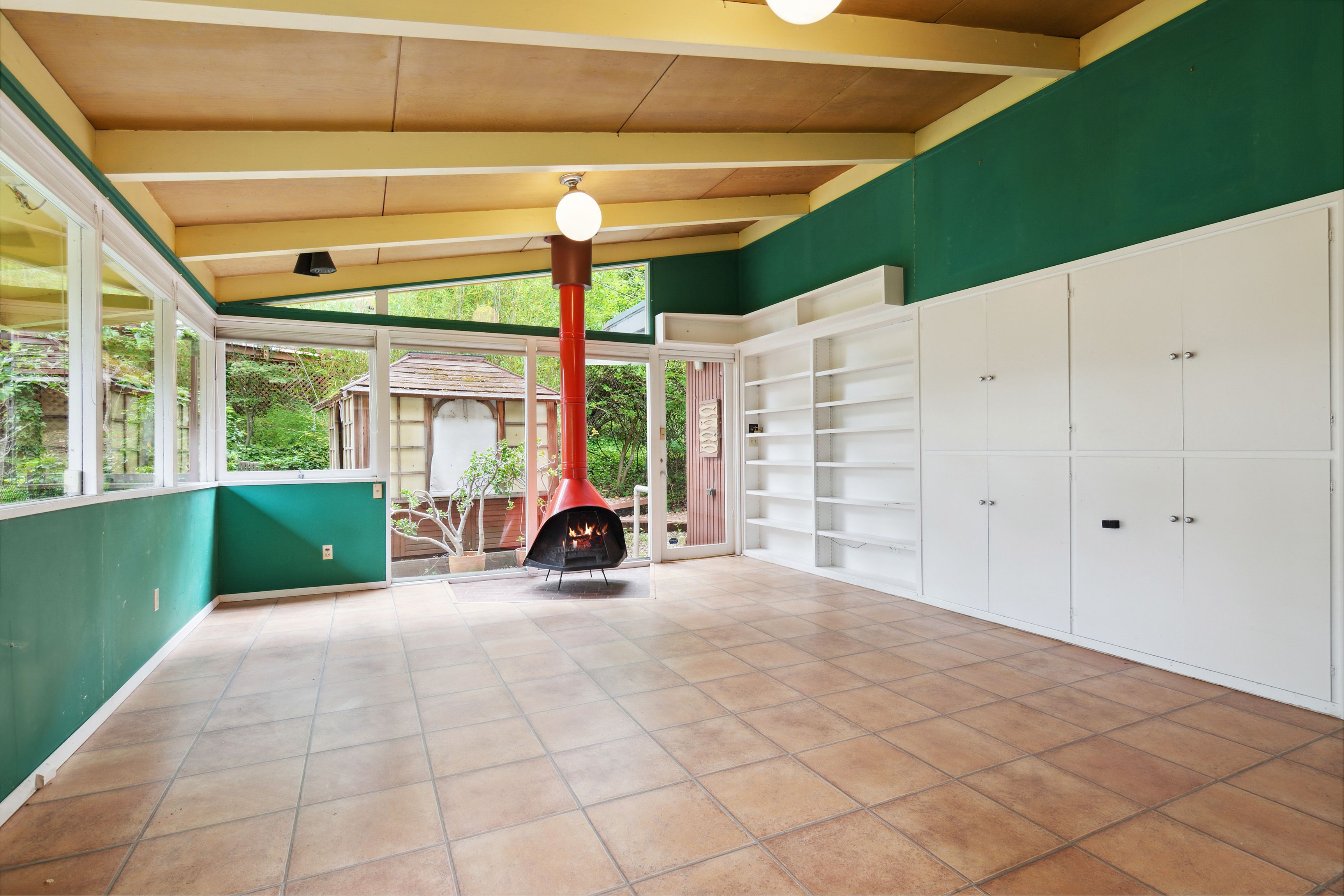 3736 Highland Road 