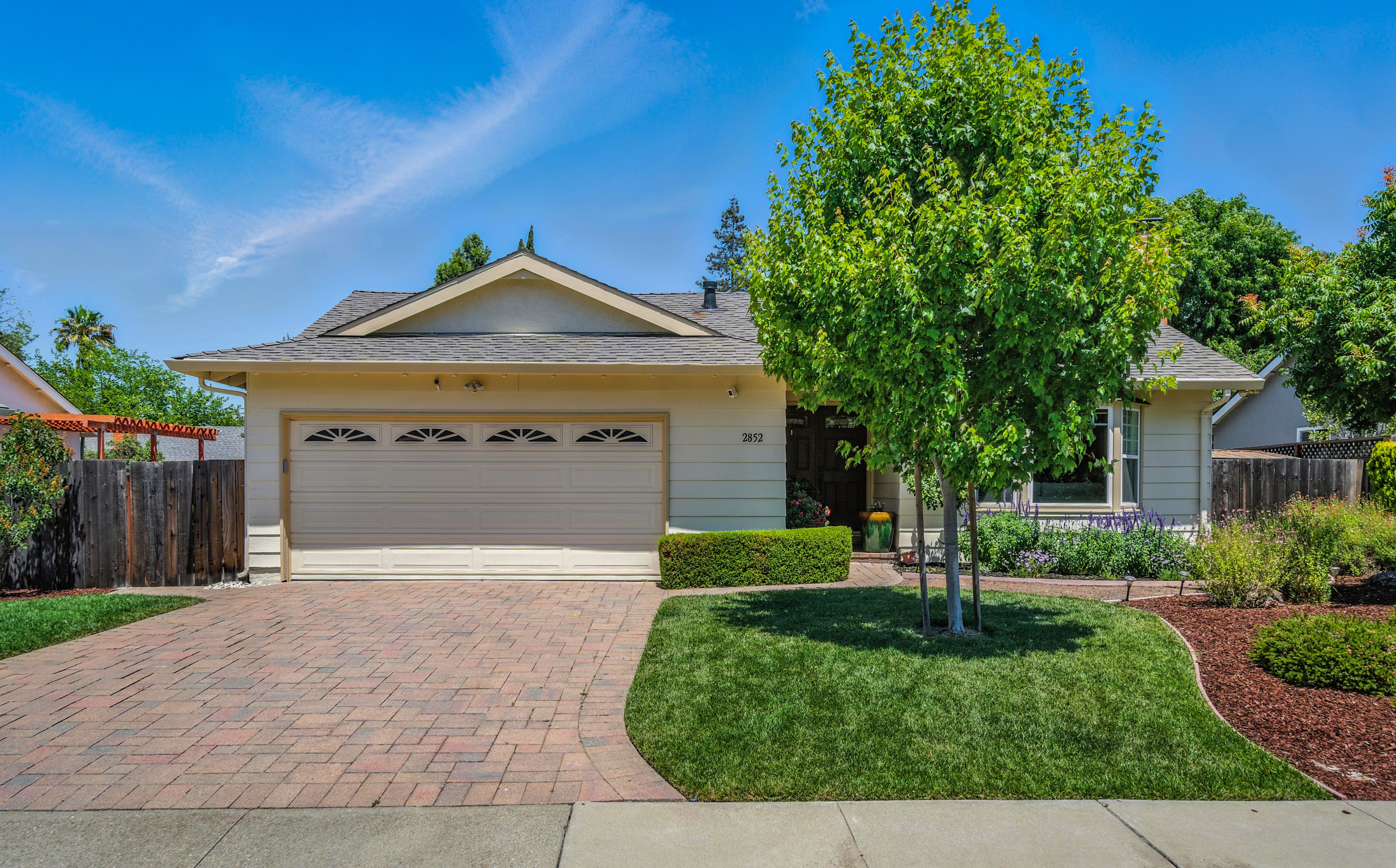 2852 Biddleford Drive 