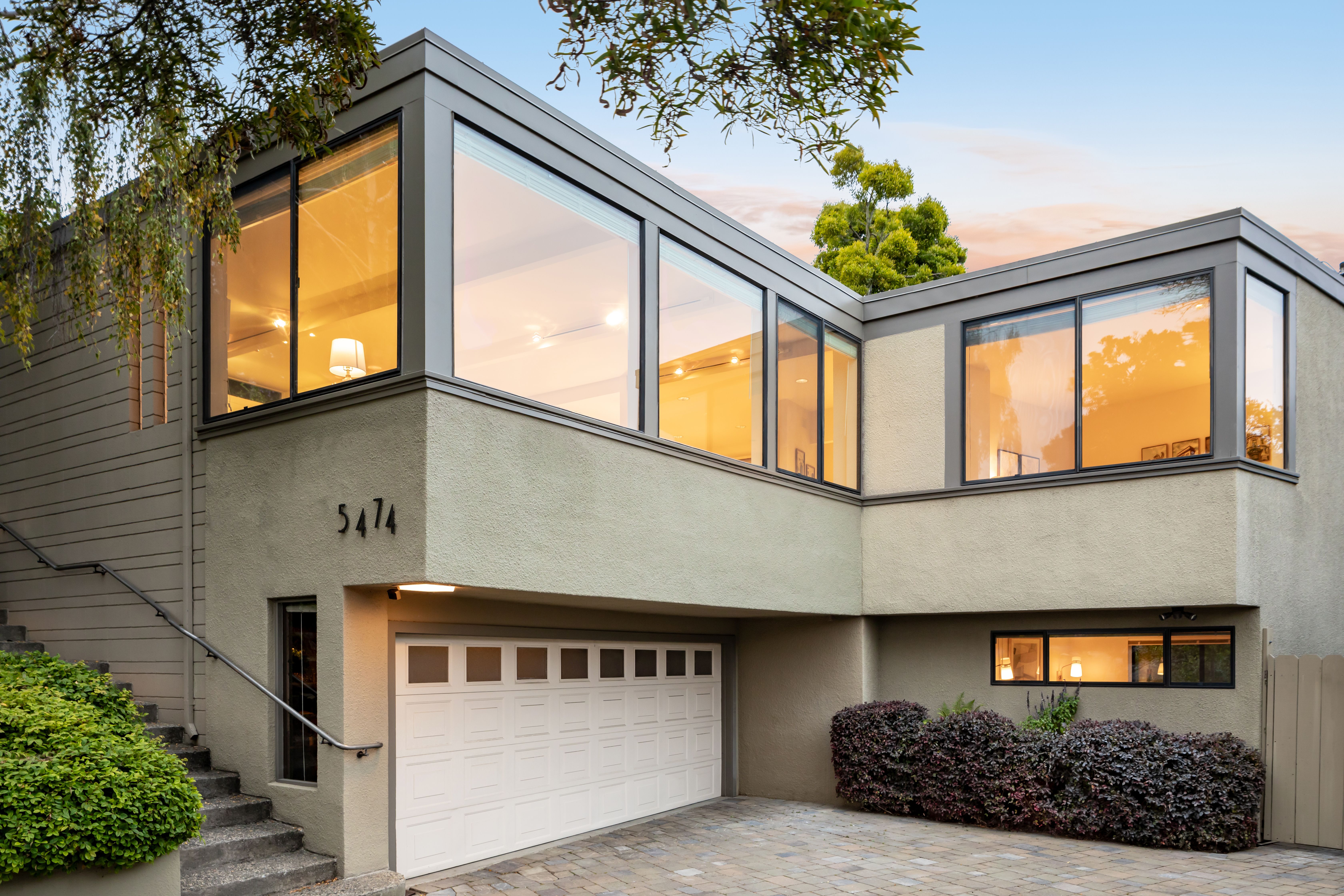 5474 La Salle Avenue 