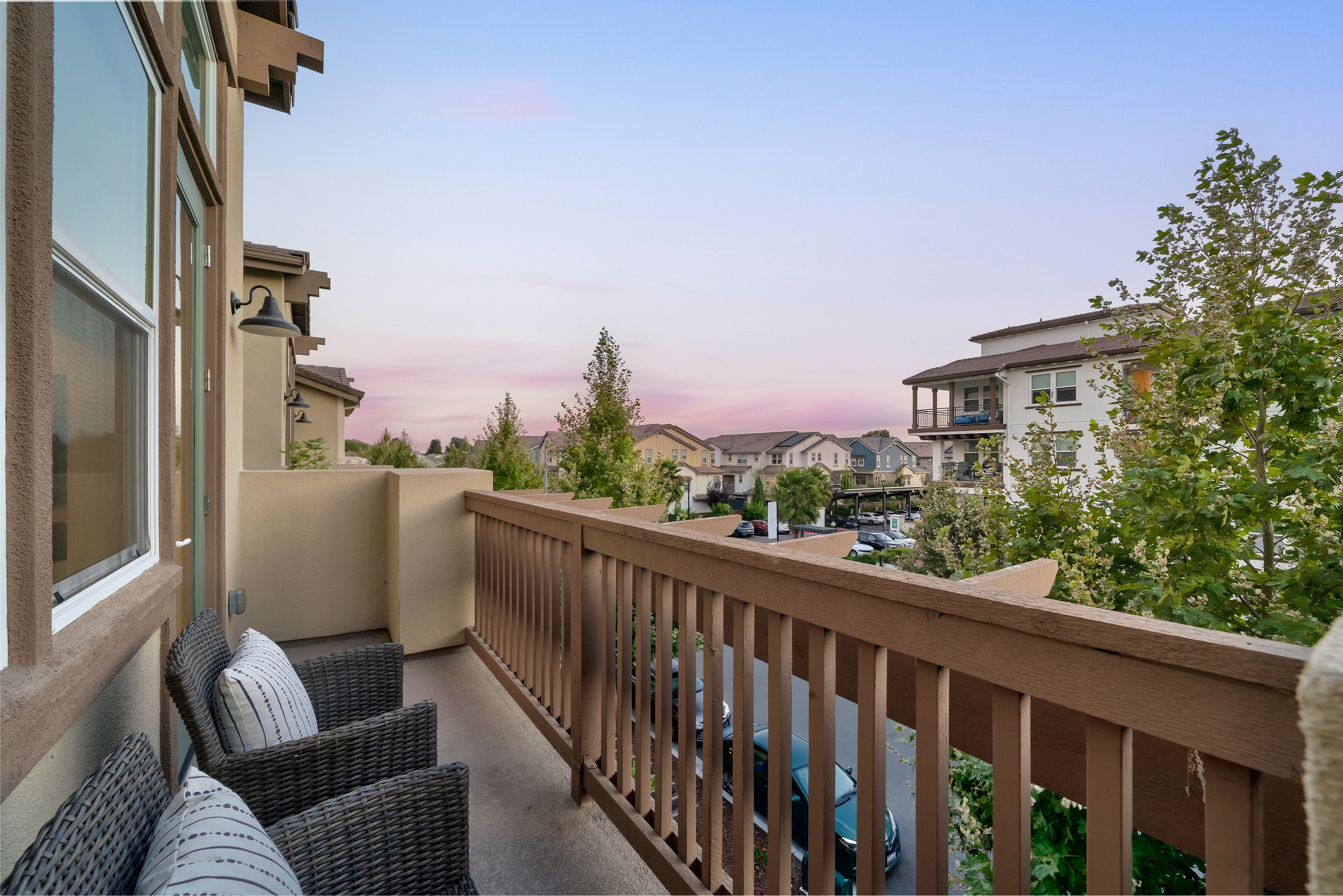 47252 Mission Falls Court 