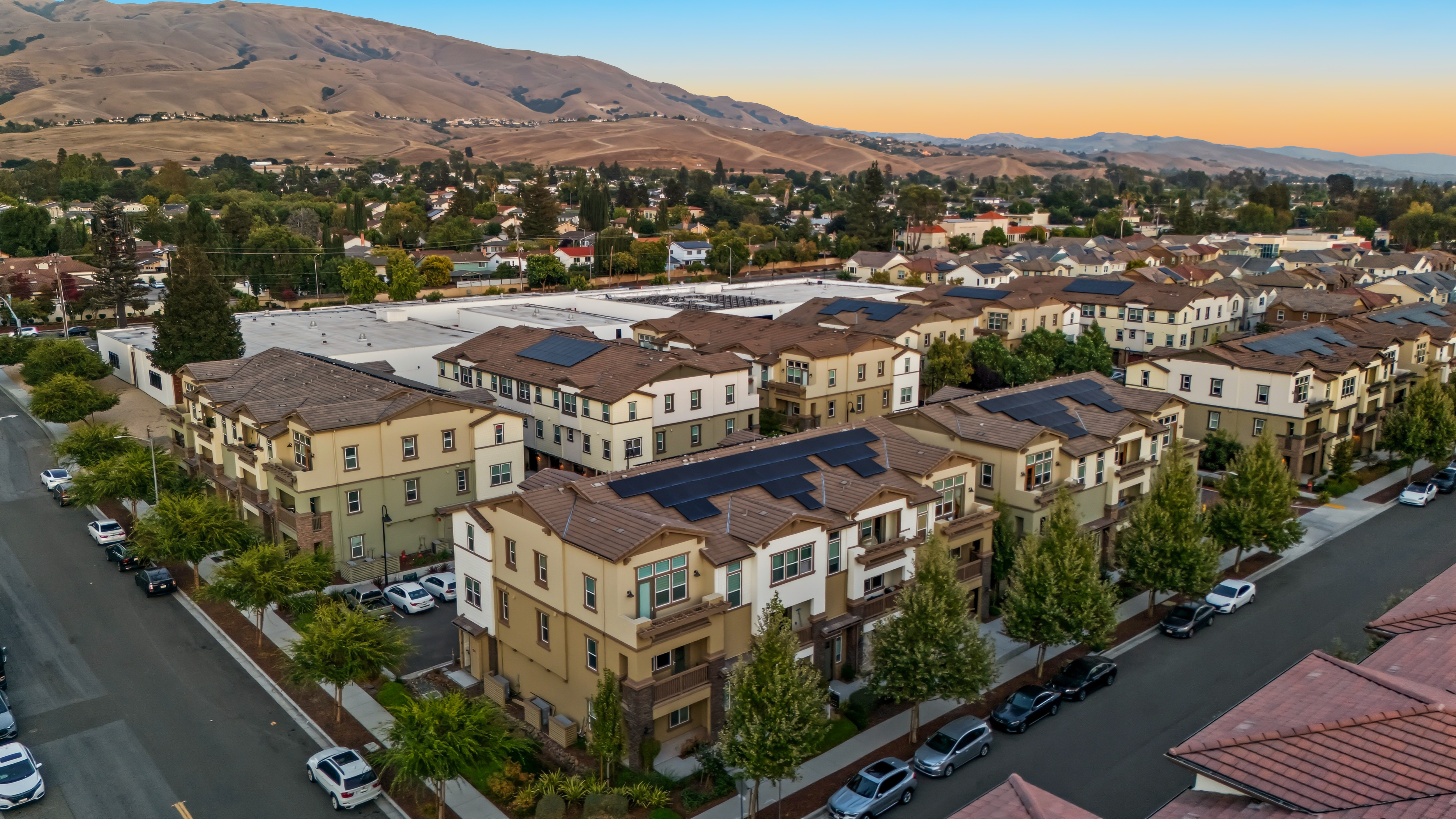 47252 Mission Falls Court 
