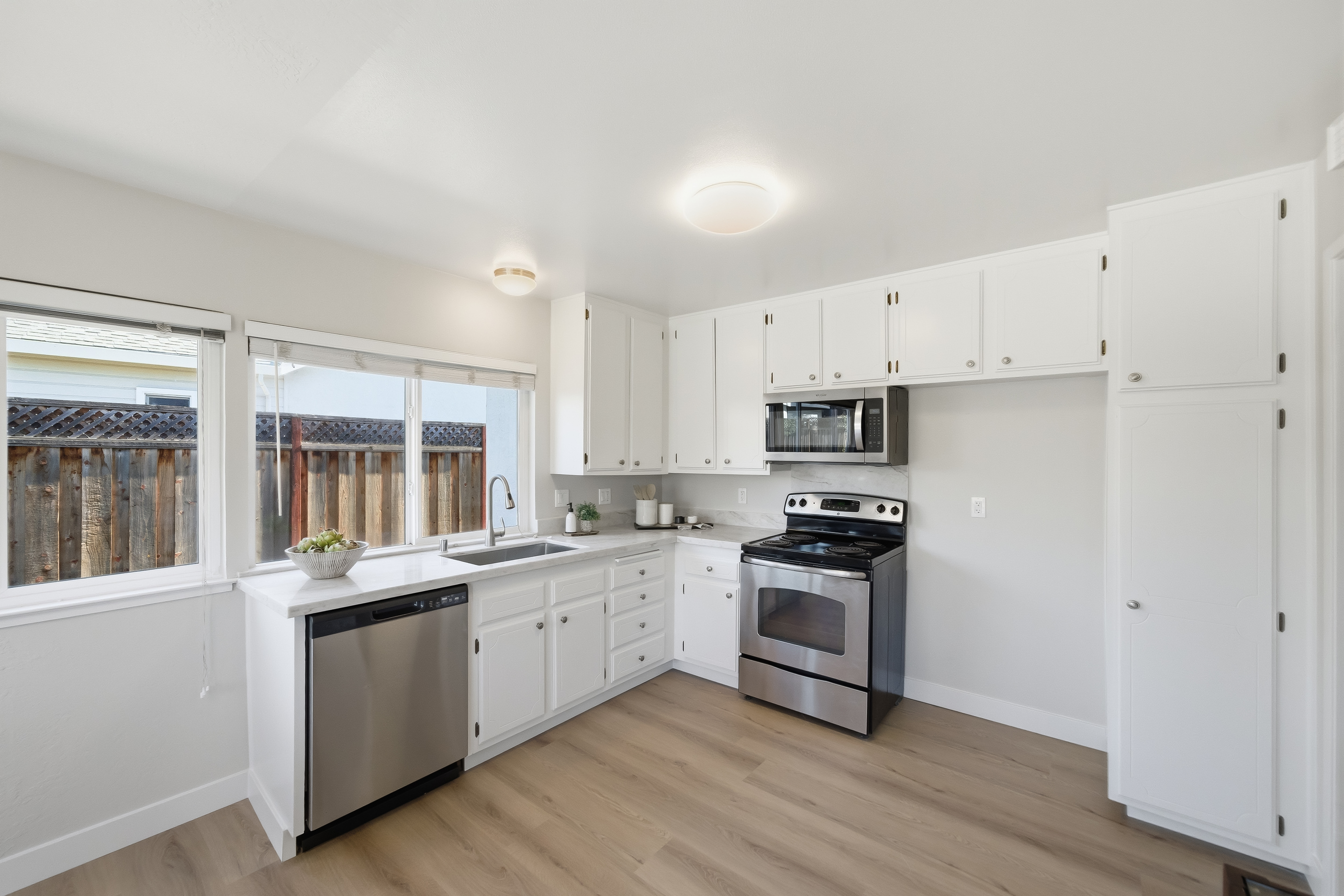 855 Hanover Street 