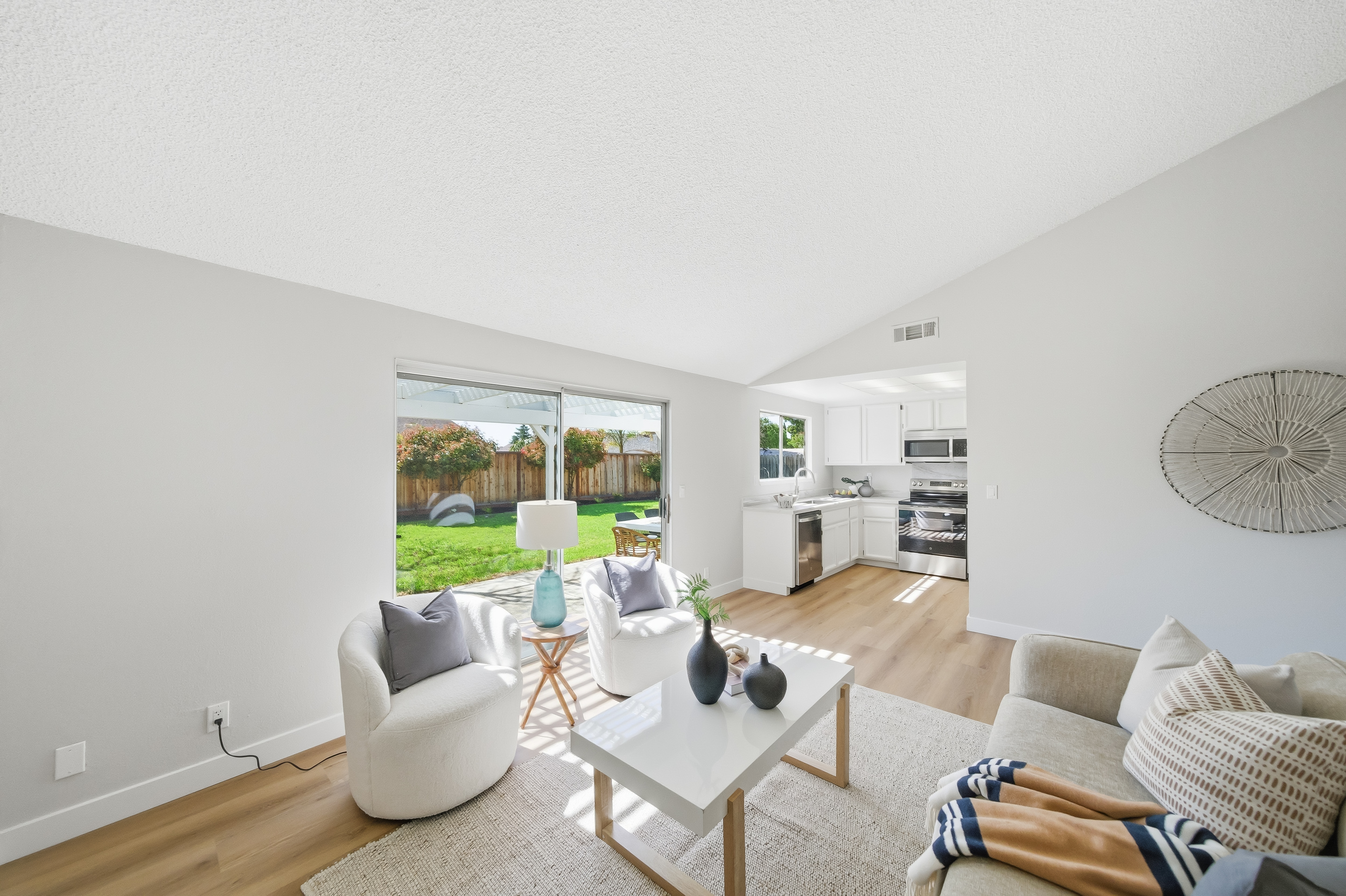 5981 Skylinks Way 