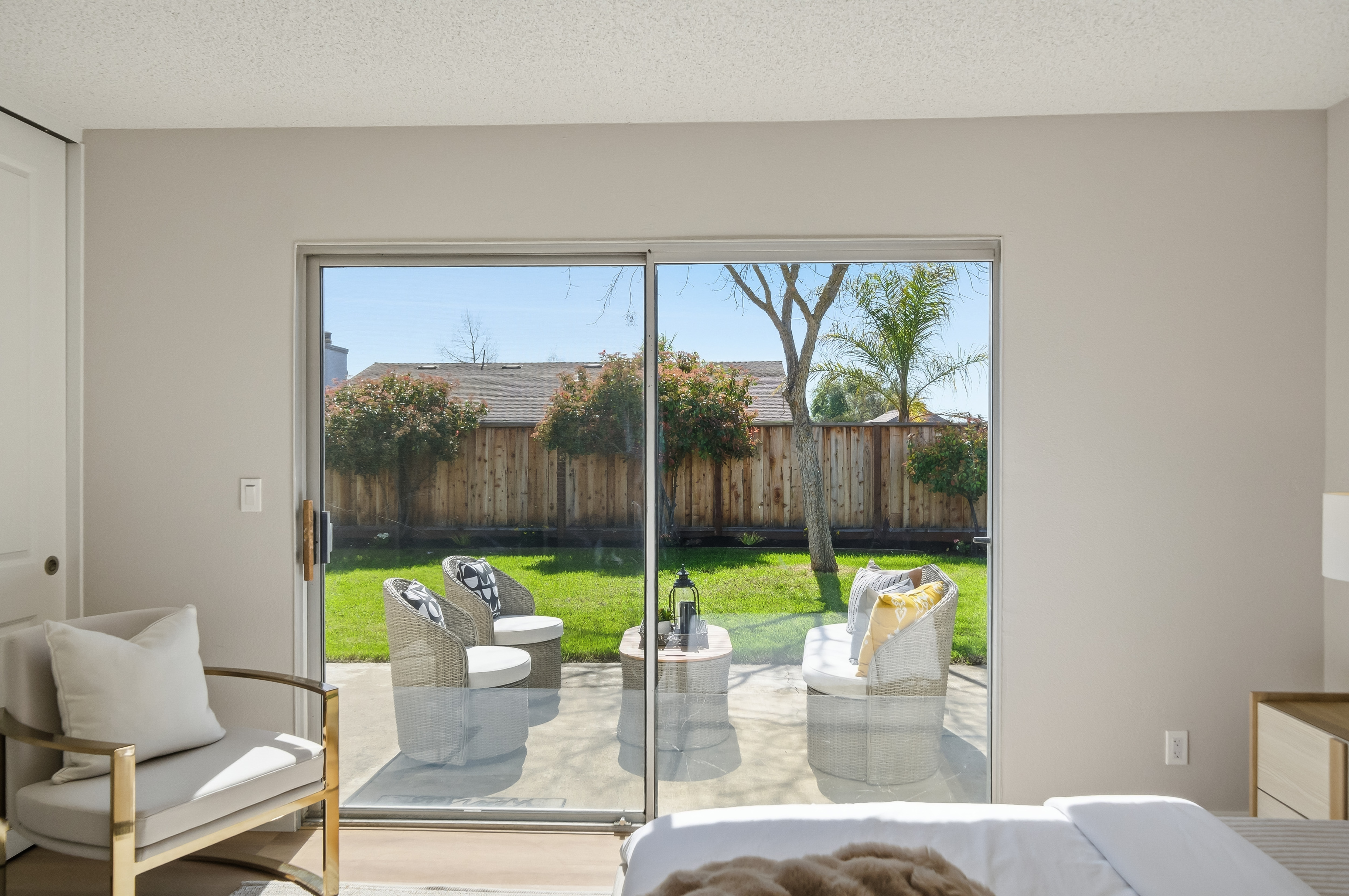 5981 Skylinks Way 