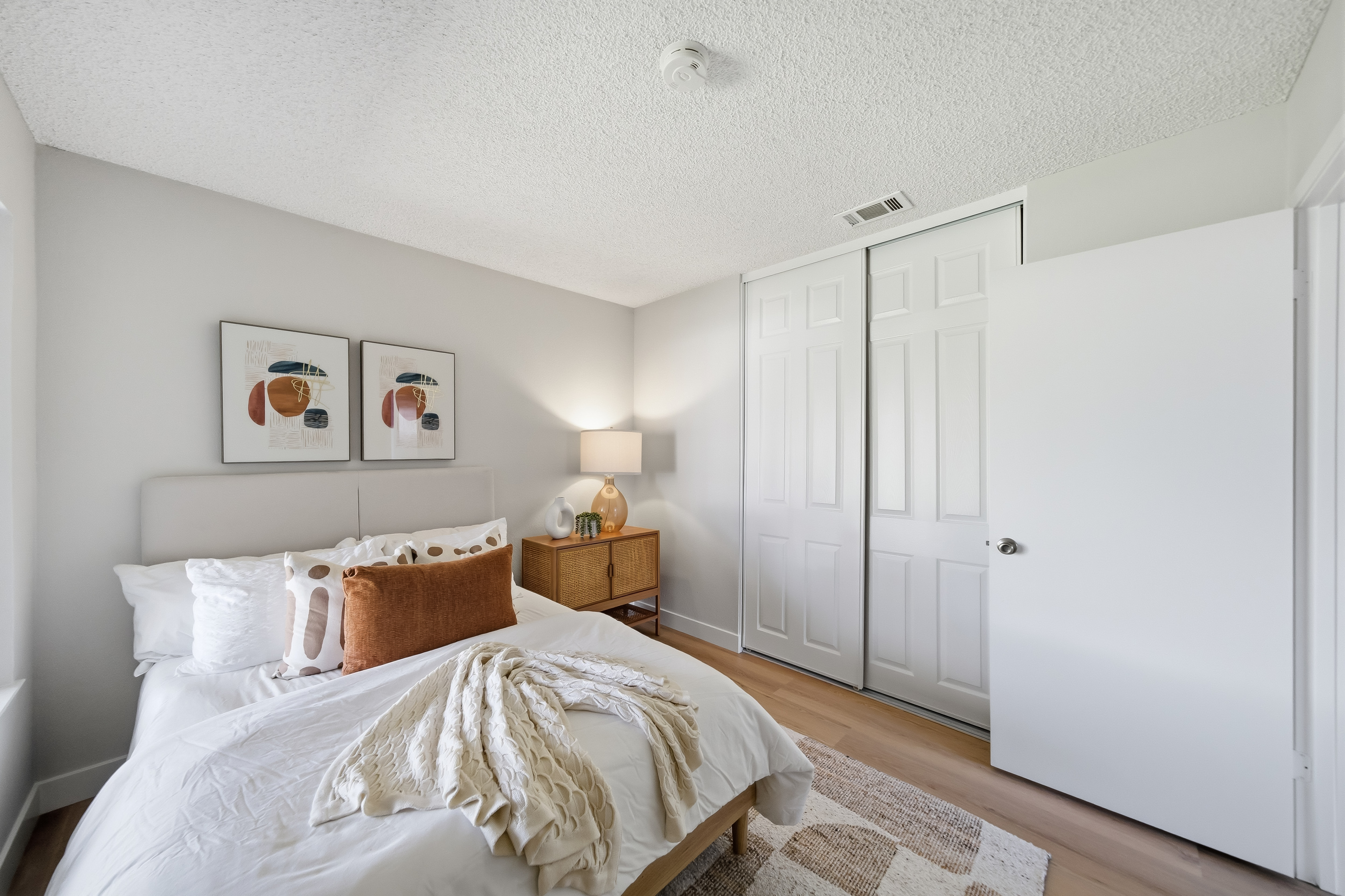 5981 Skylinks Way 