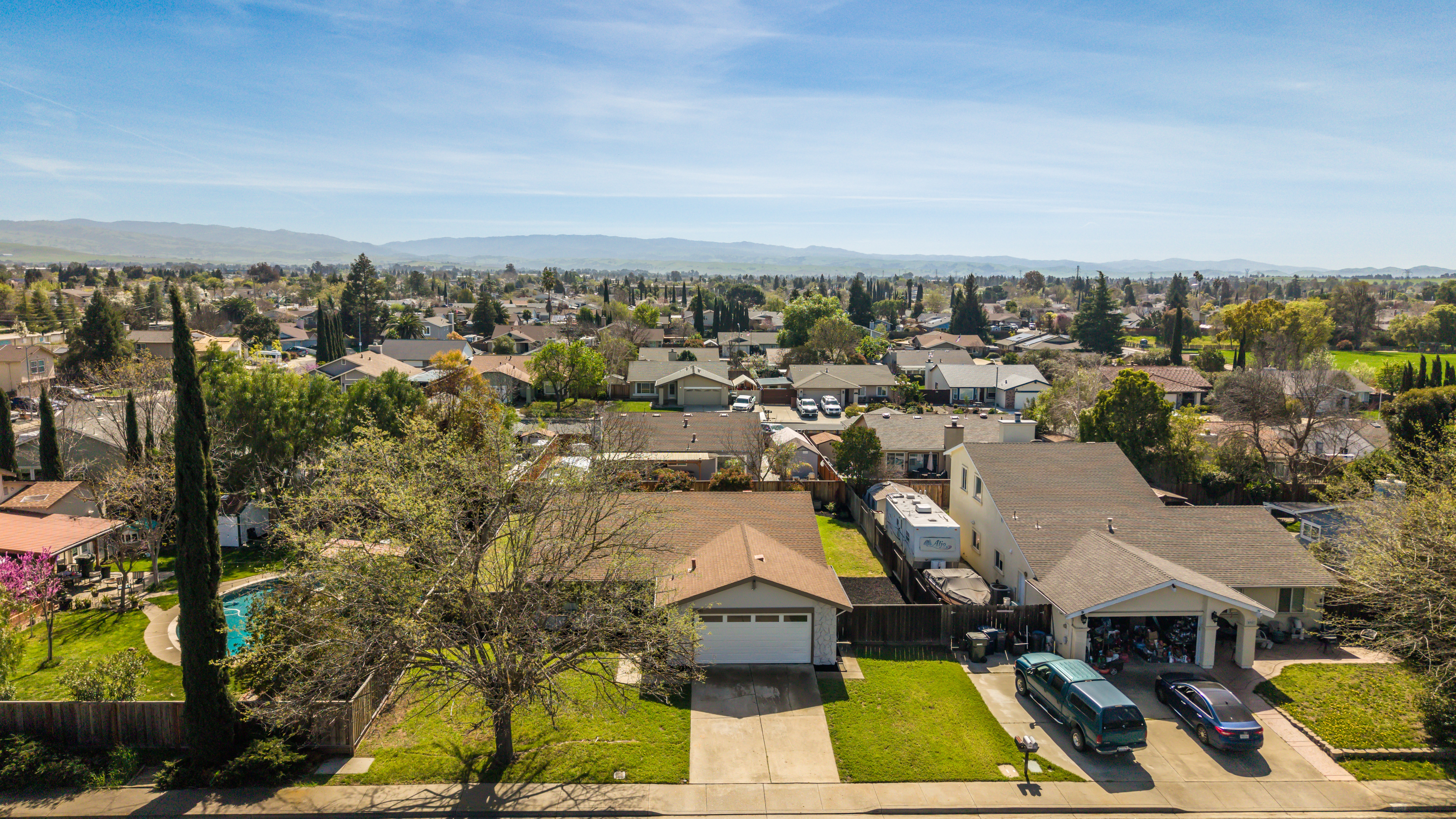 5981 Skylinks Way 