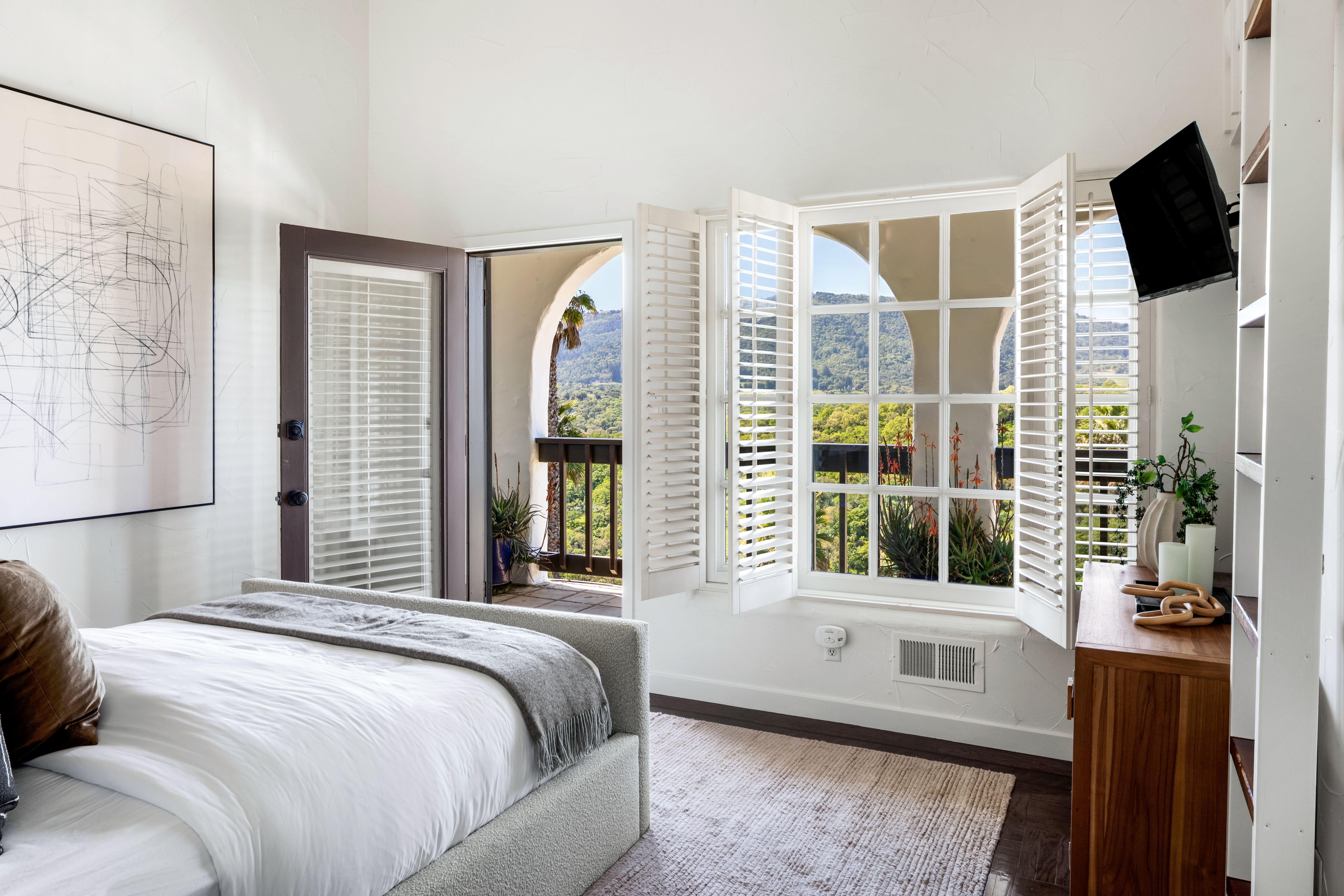 4377 Warm Springs Road 