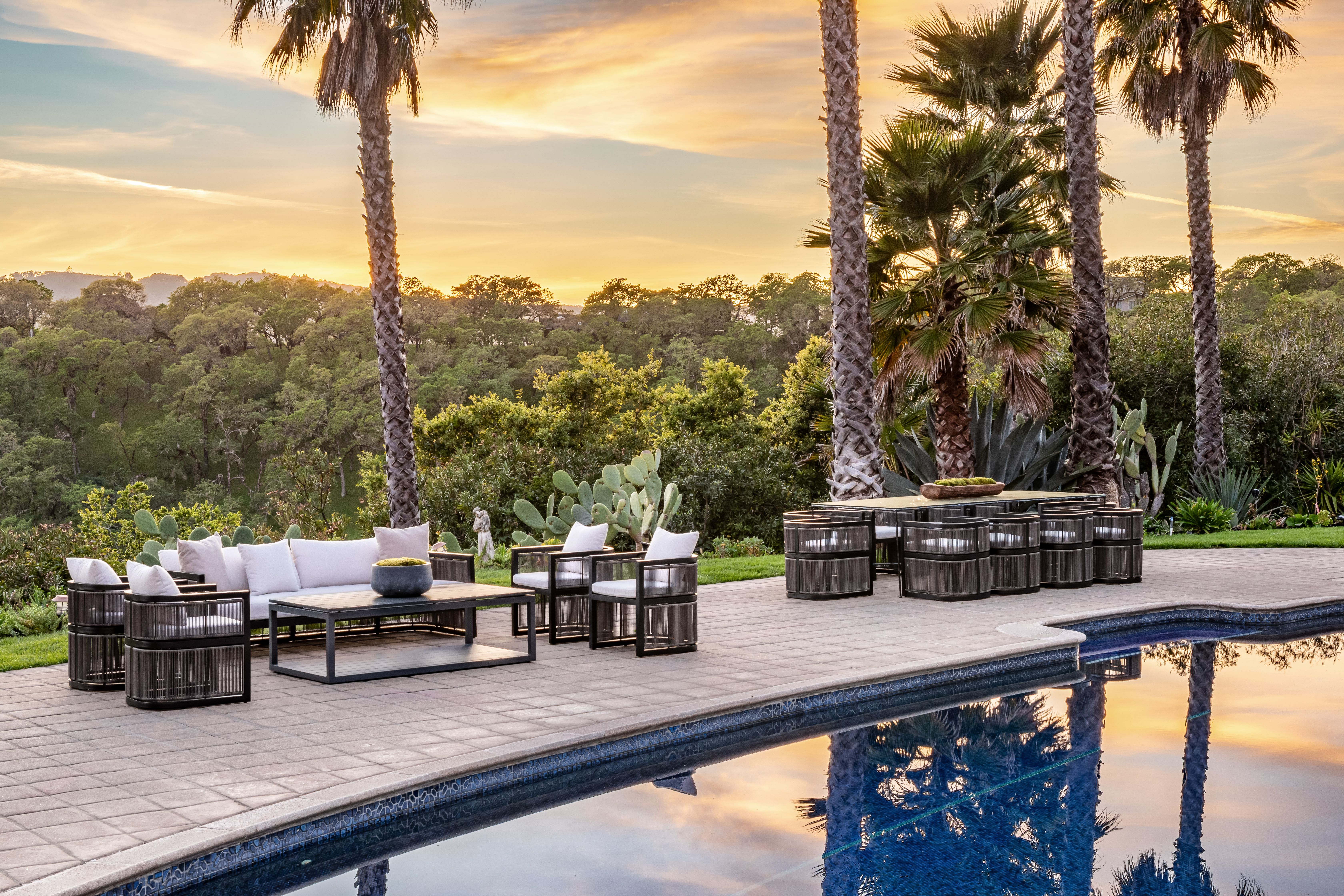 4377 Warm Springs Road 