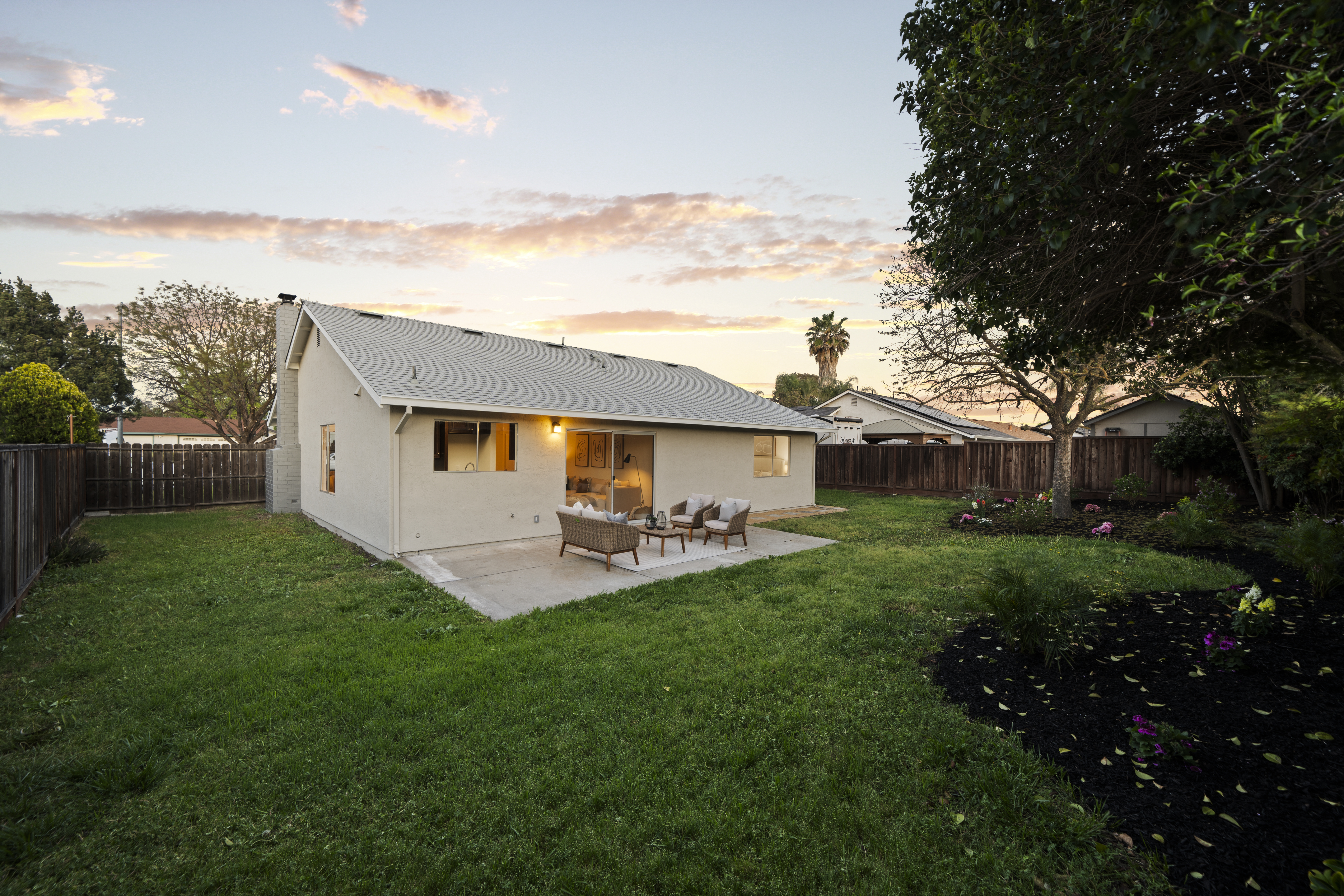 1686 Rhododendron Drive 