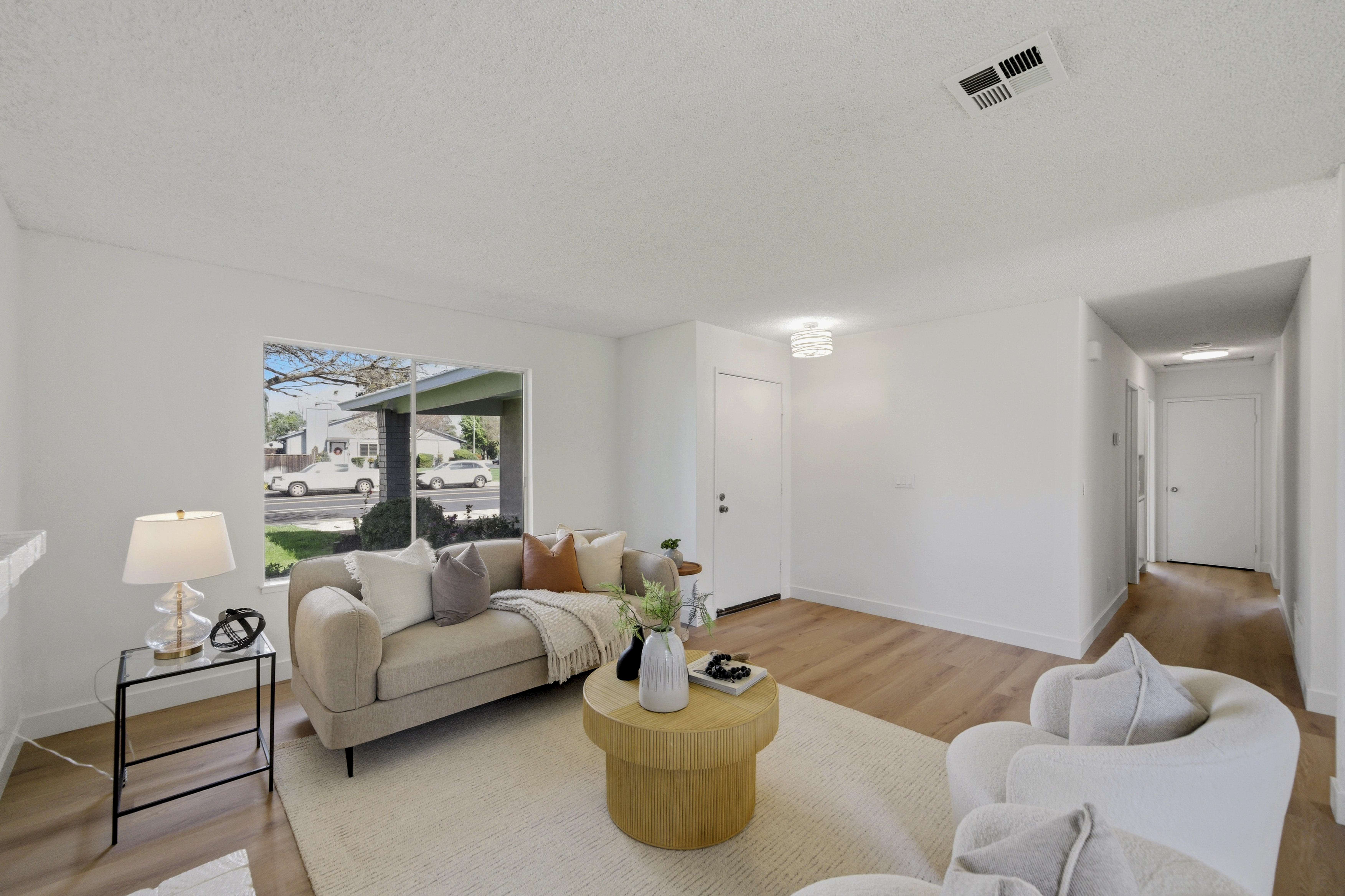 1686 Rhododendron Drive 