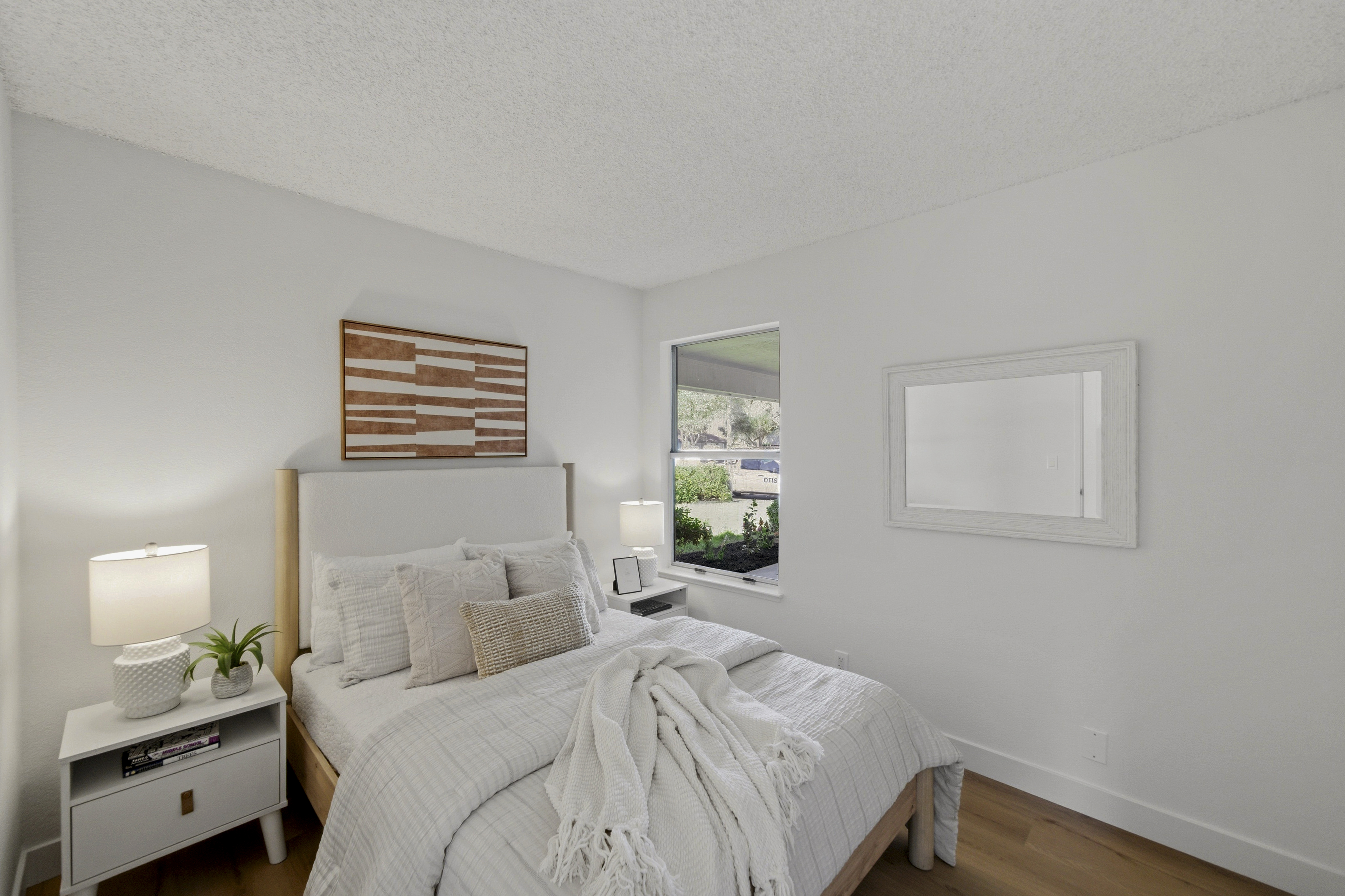1686 Rhododendron Drive 