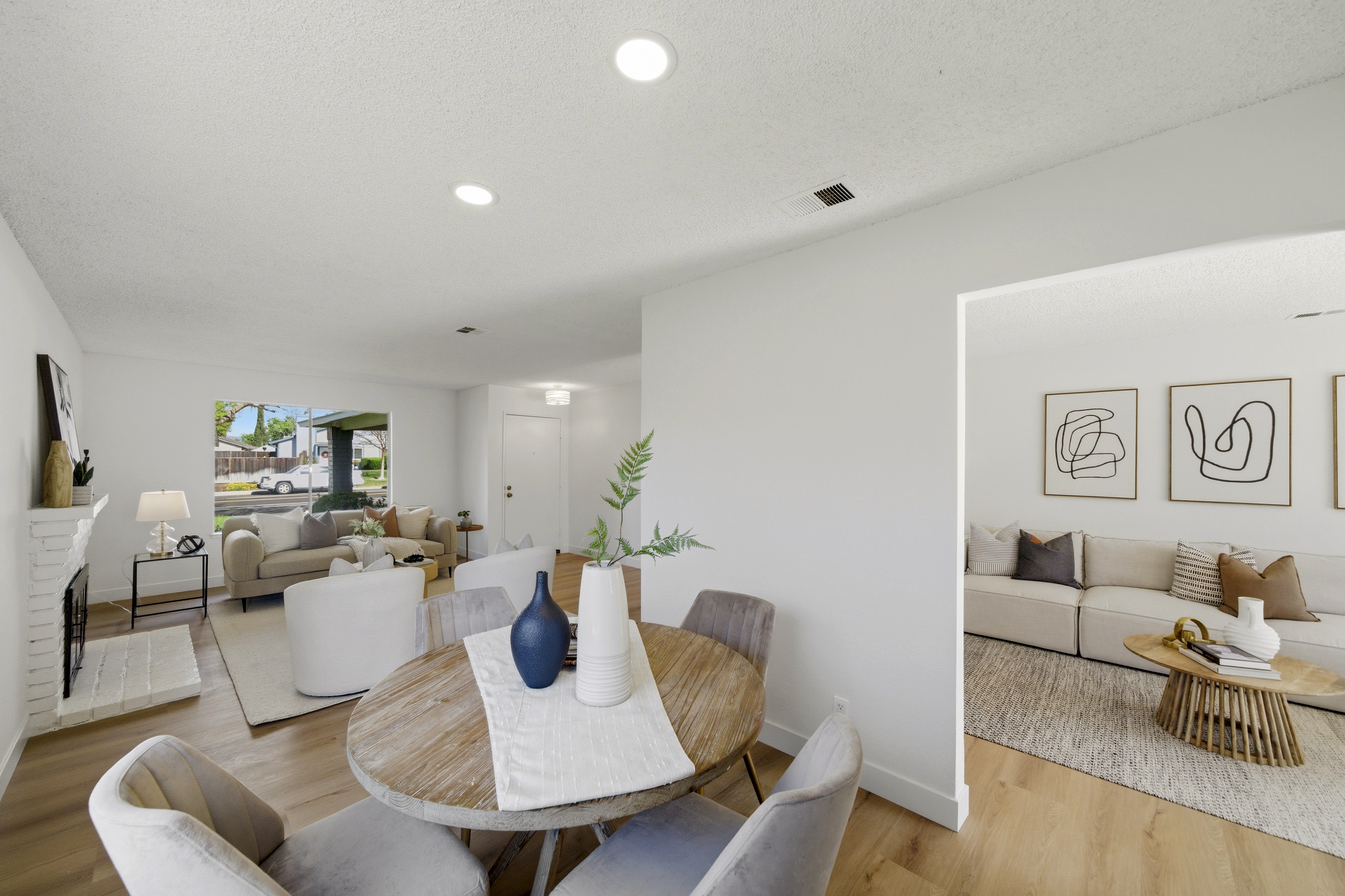 1686 Rhododendron Drive 