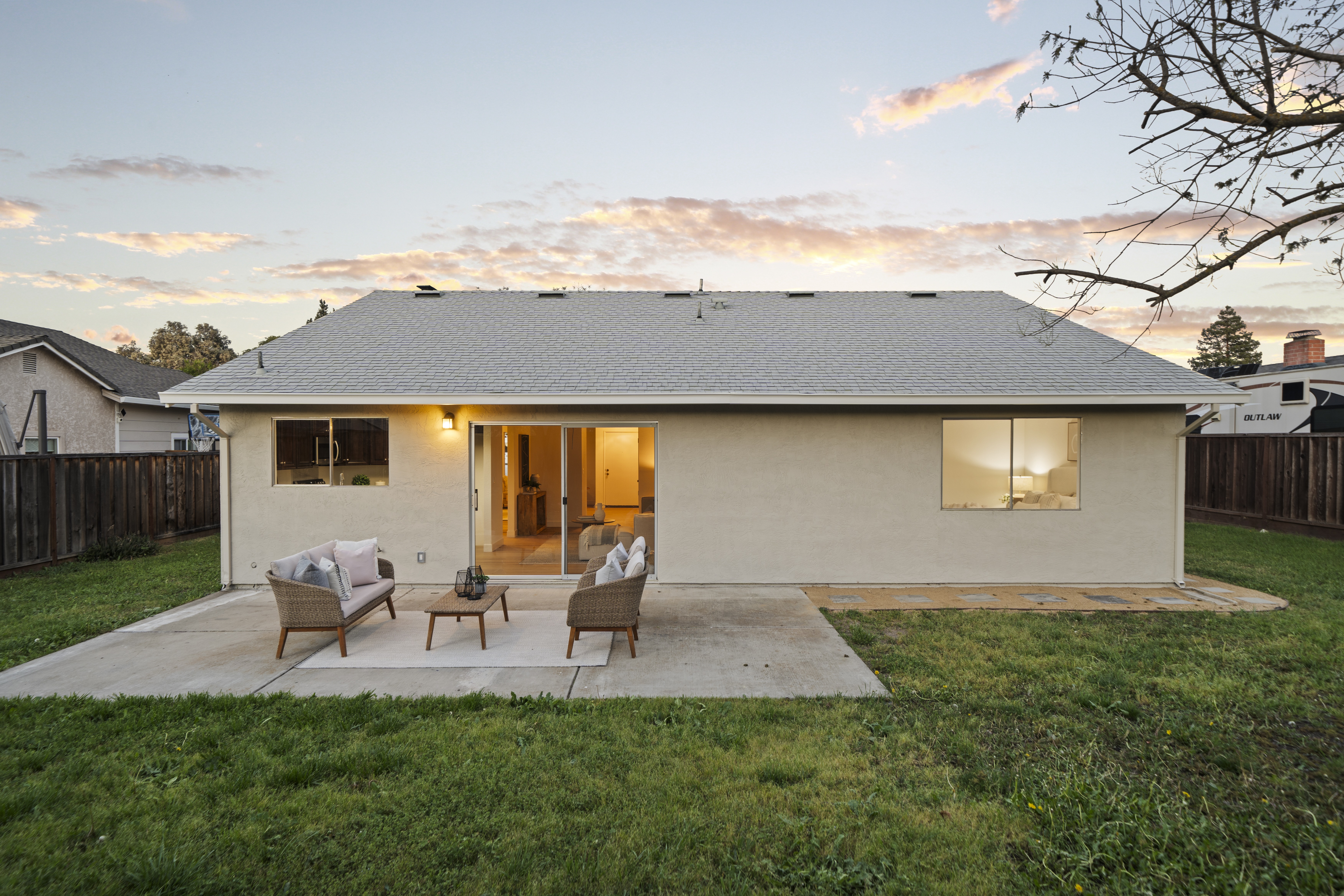 1686 Rhododendron Drive 