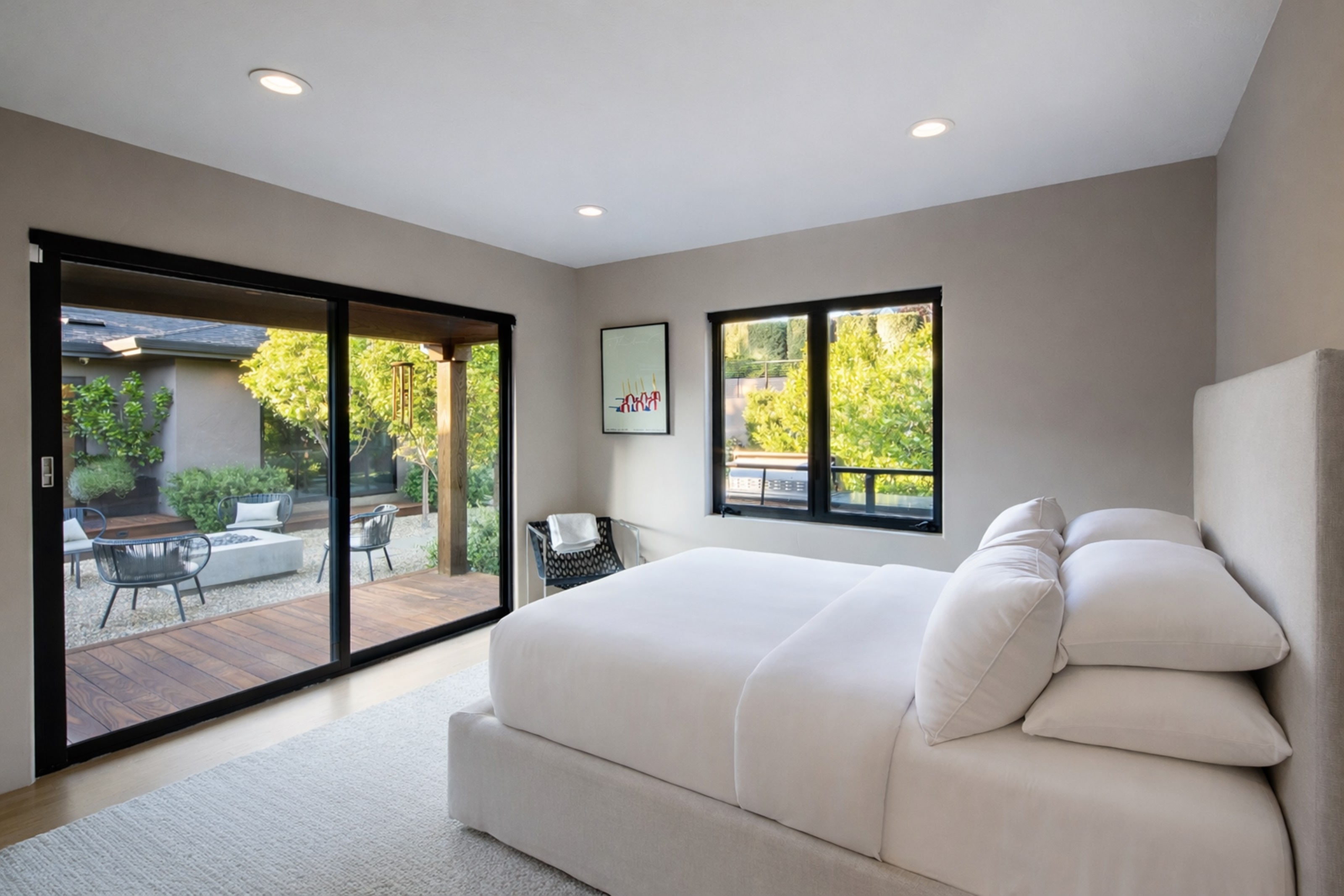 260 Pershing Drive 