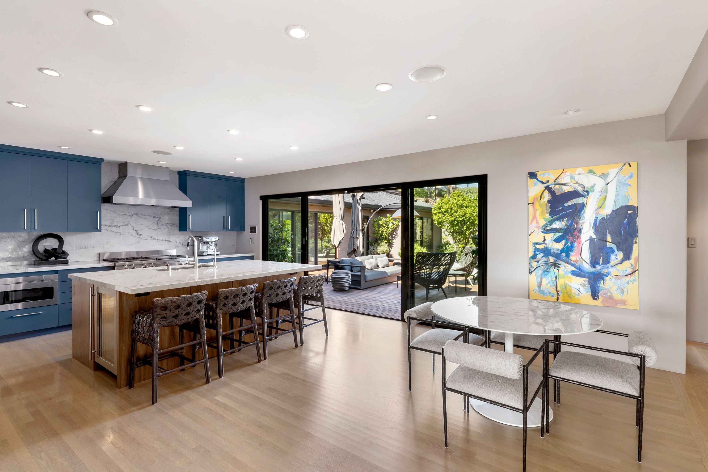 260 Pershing Drive 