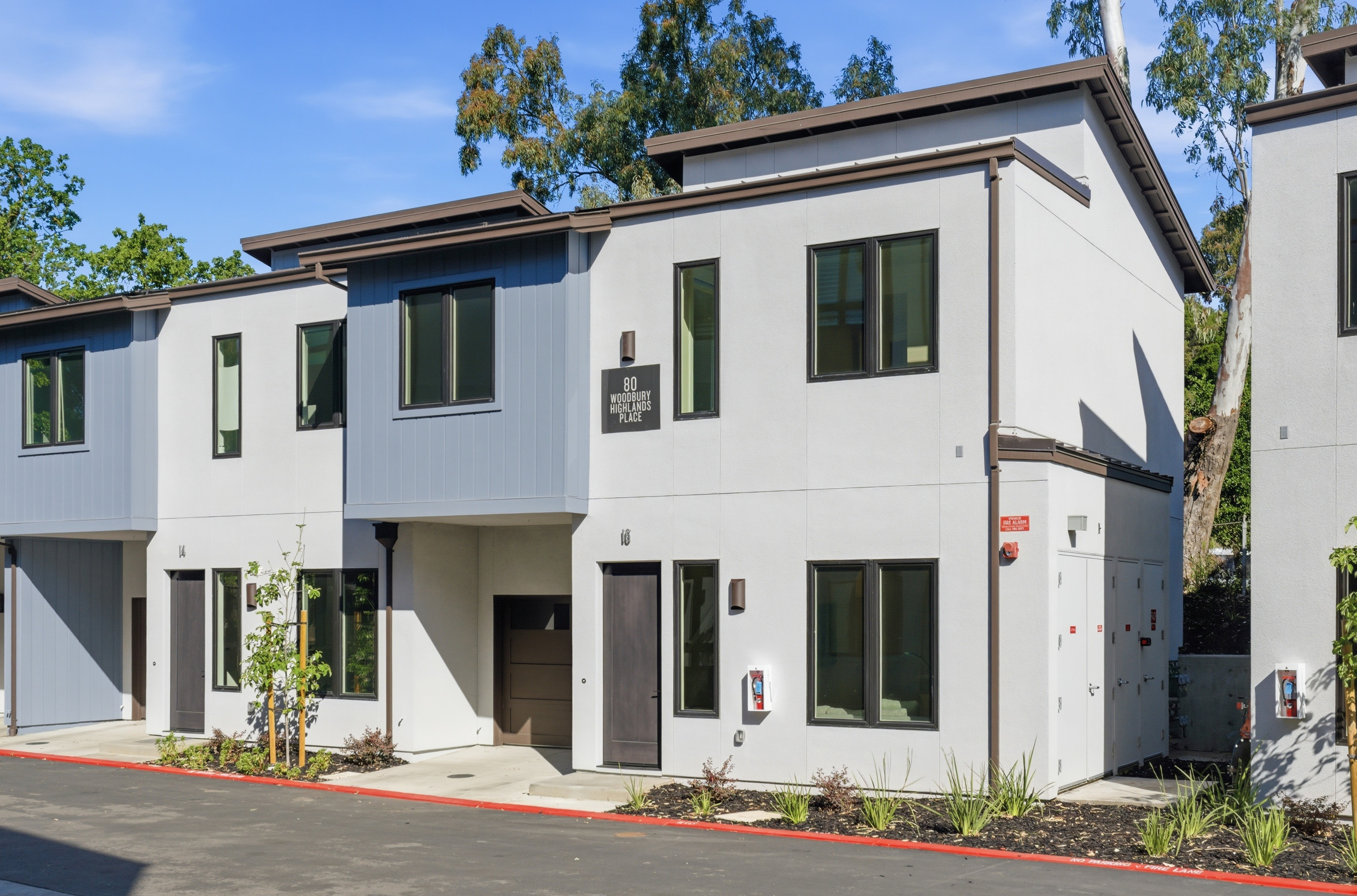 80 Woodbury Highlands Place #16 