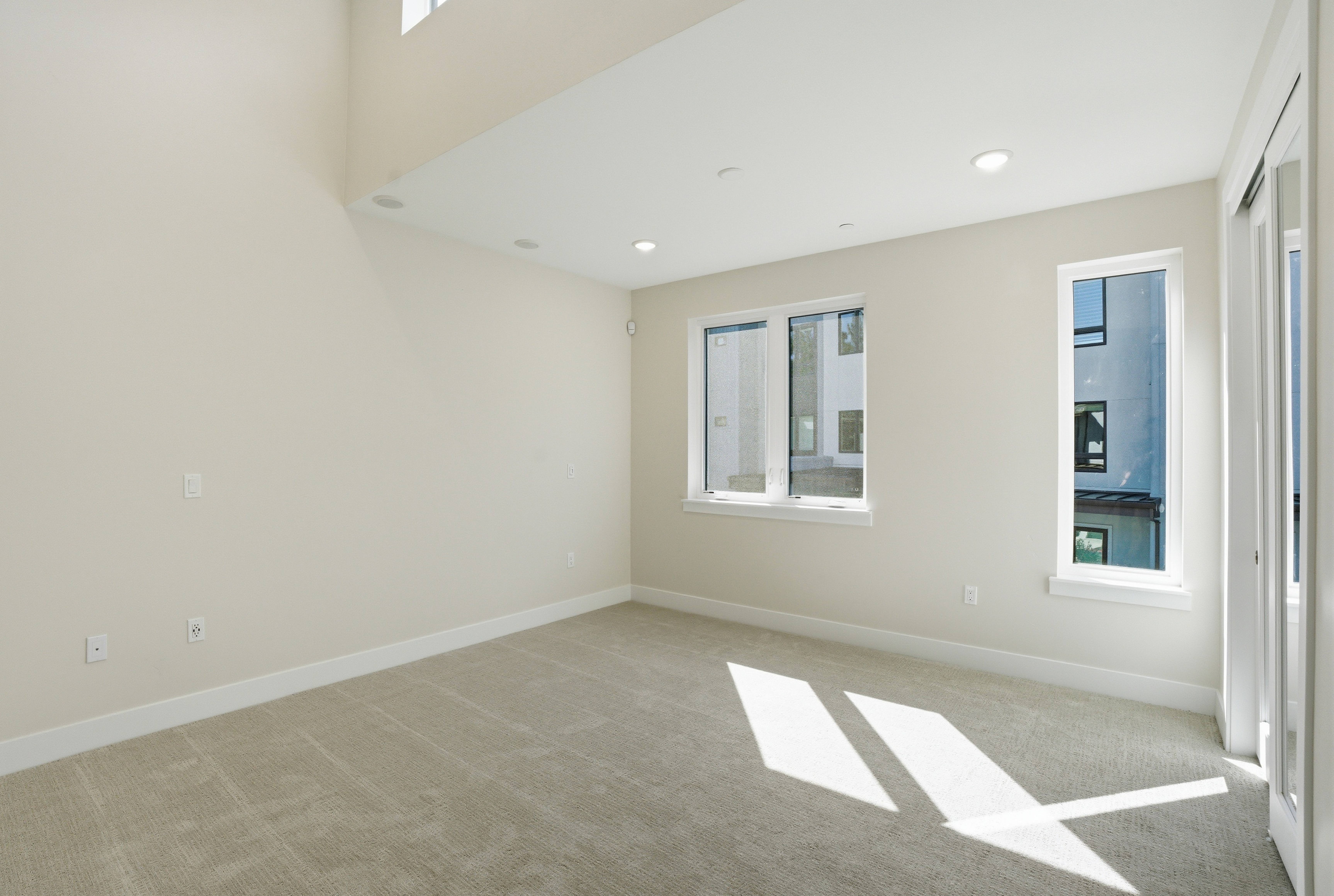 80 Woodbury Highlands Place #16 