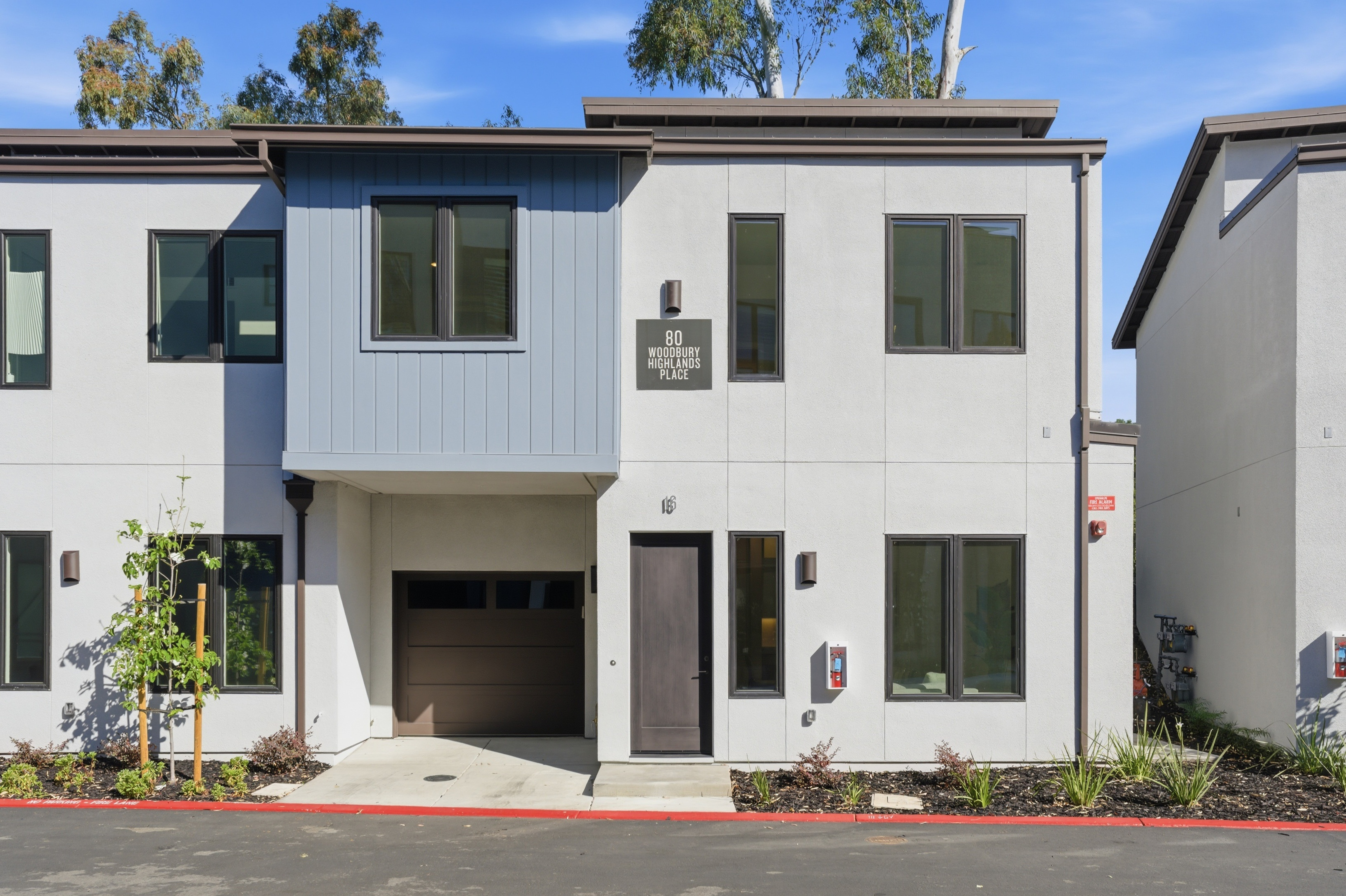 80 Woodbury Highlands Place #16 