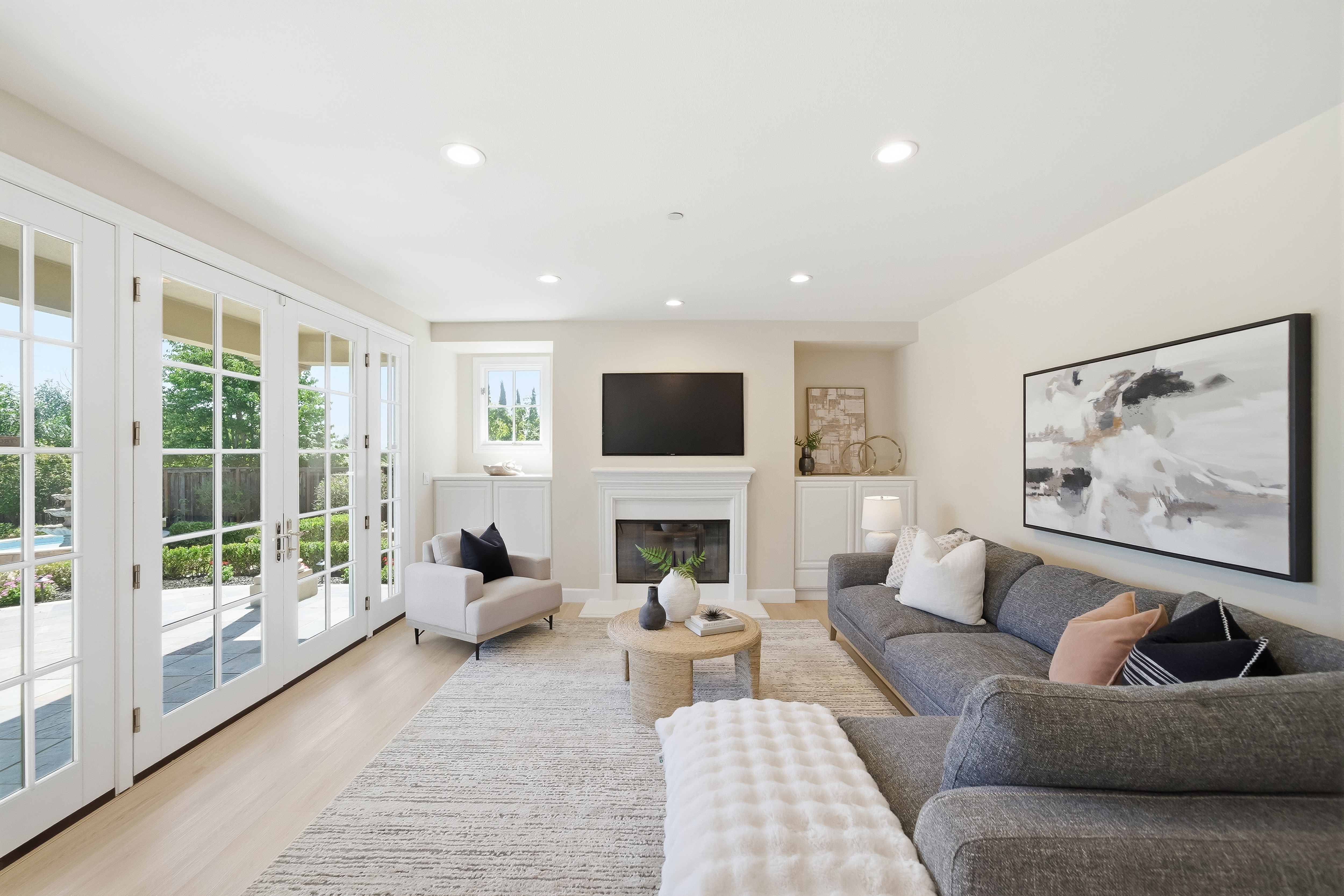 263 Mission Tierra Place 