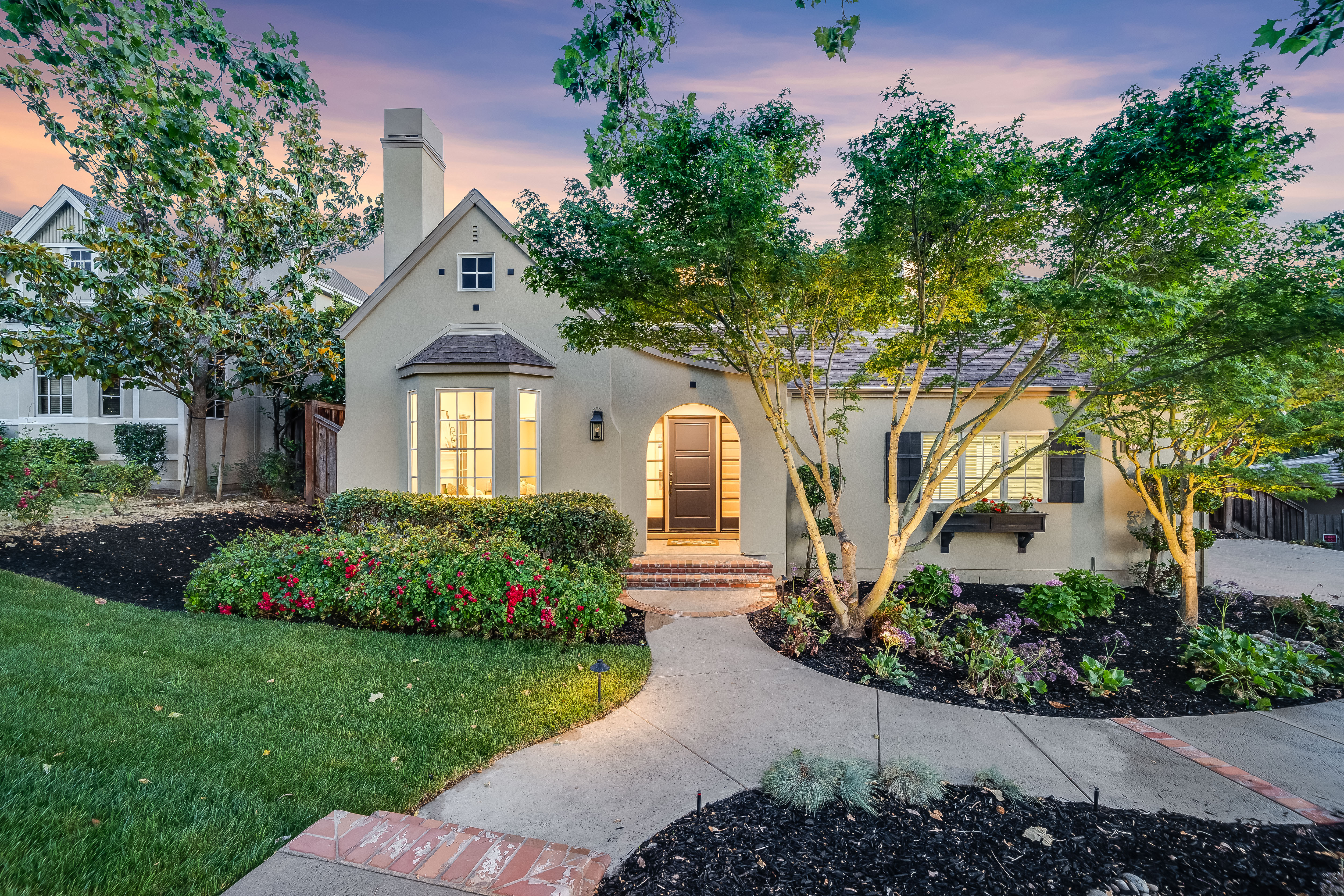 263 Mission Tierra Place 
