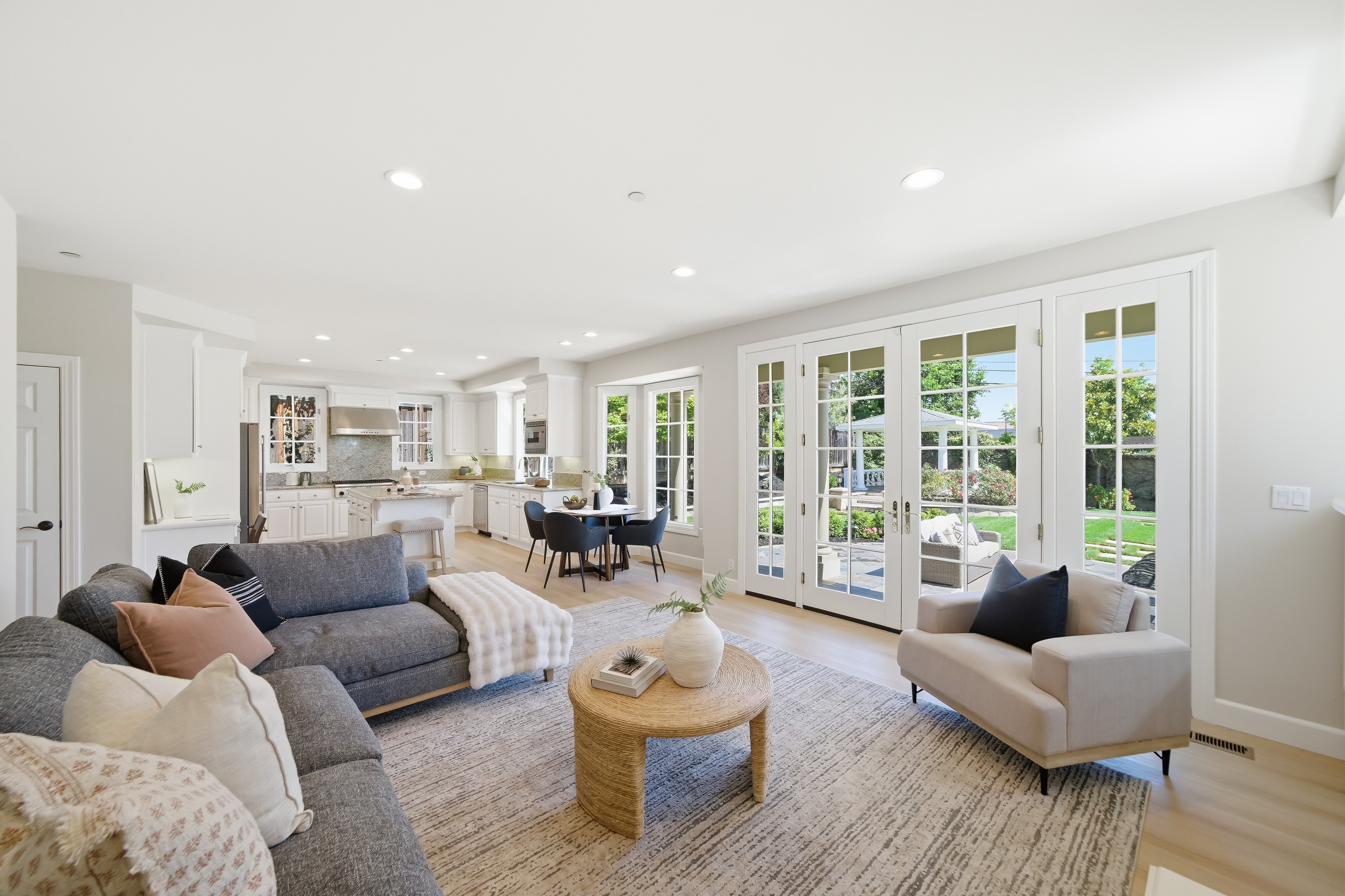 263 Mission Tierra Place 