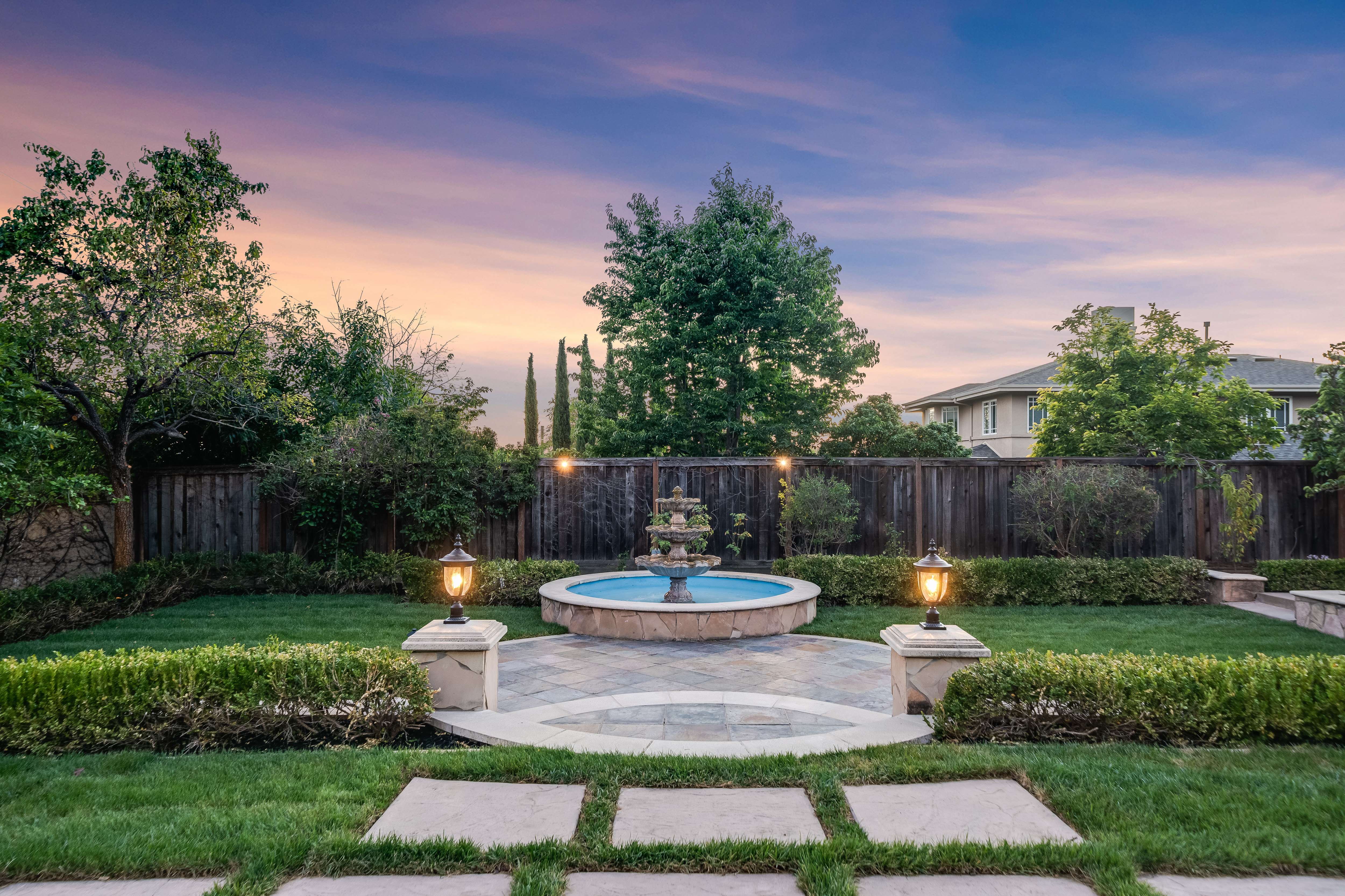 263 Mission Tierra Place 