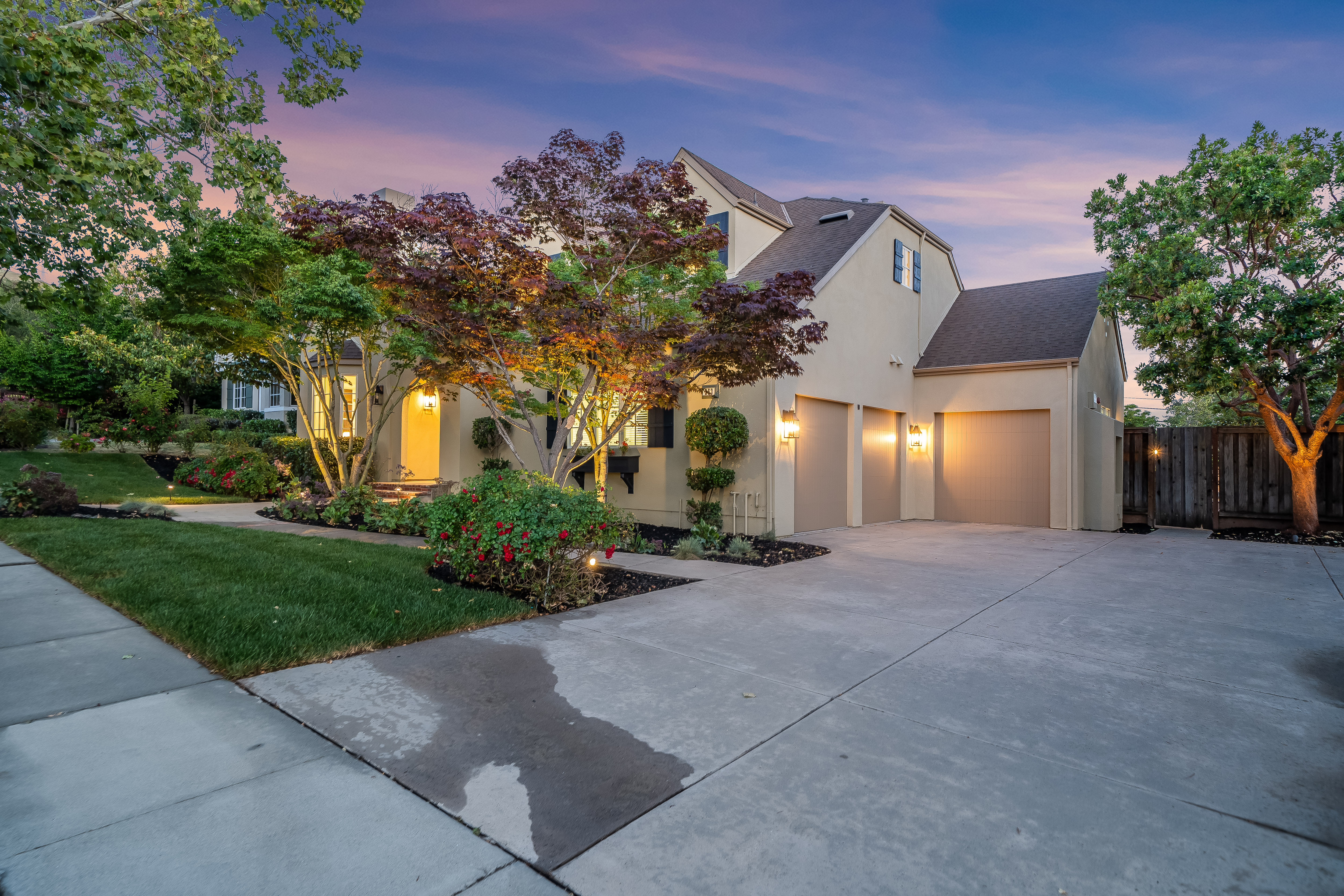 263 Mission Tierra Place 