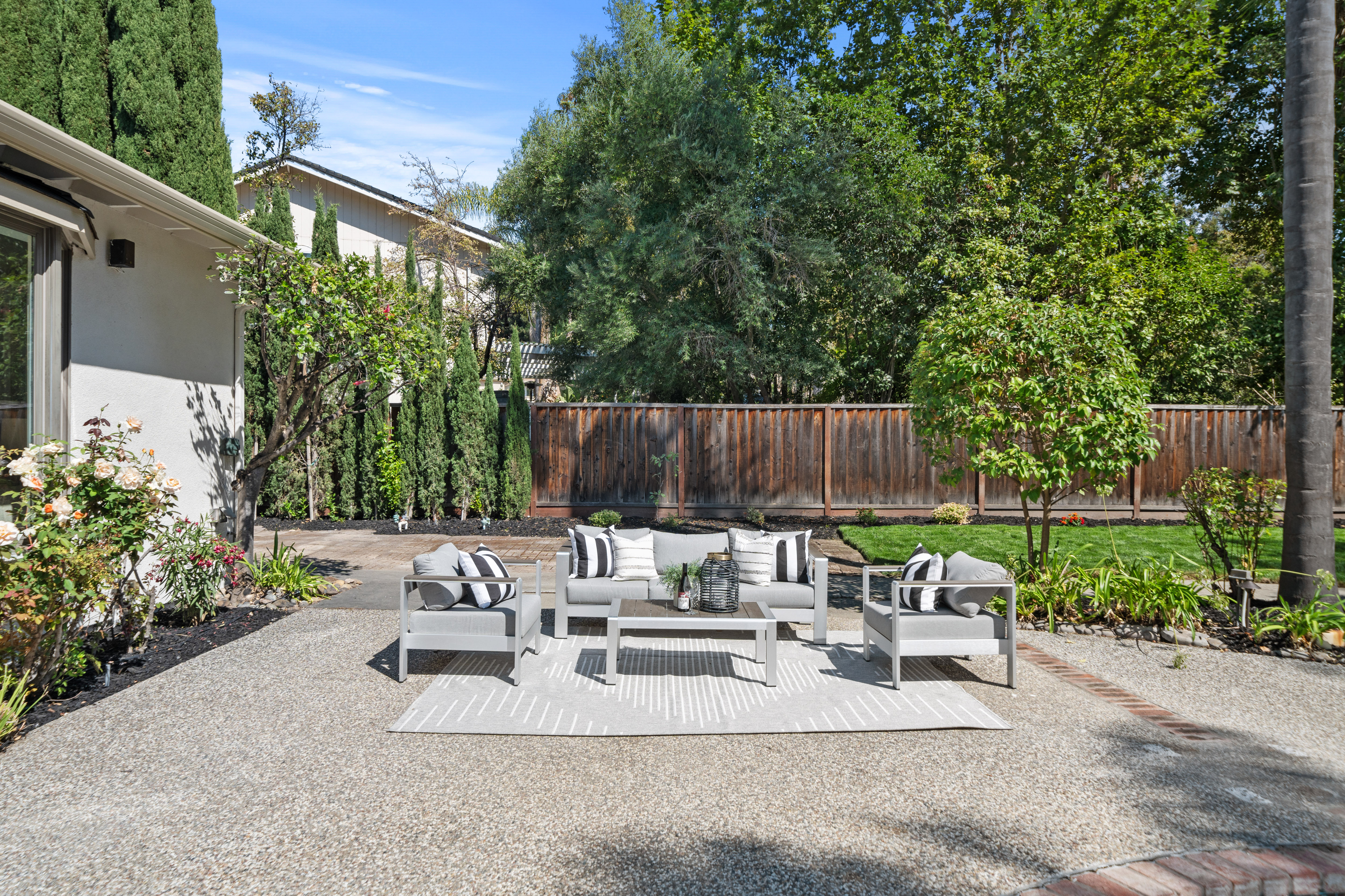 1288 Tolteca Court 
