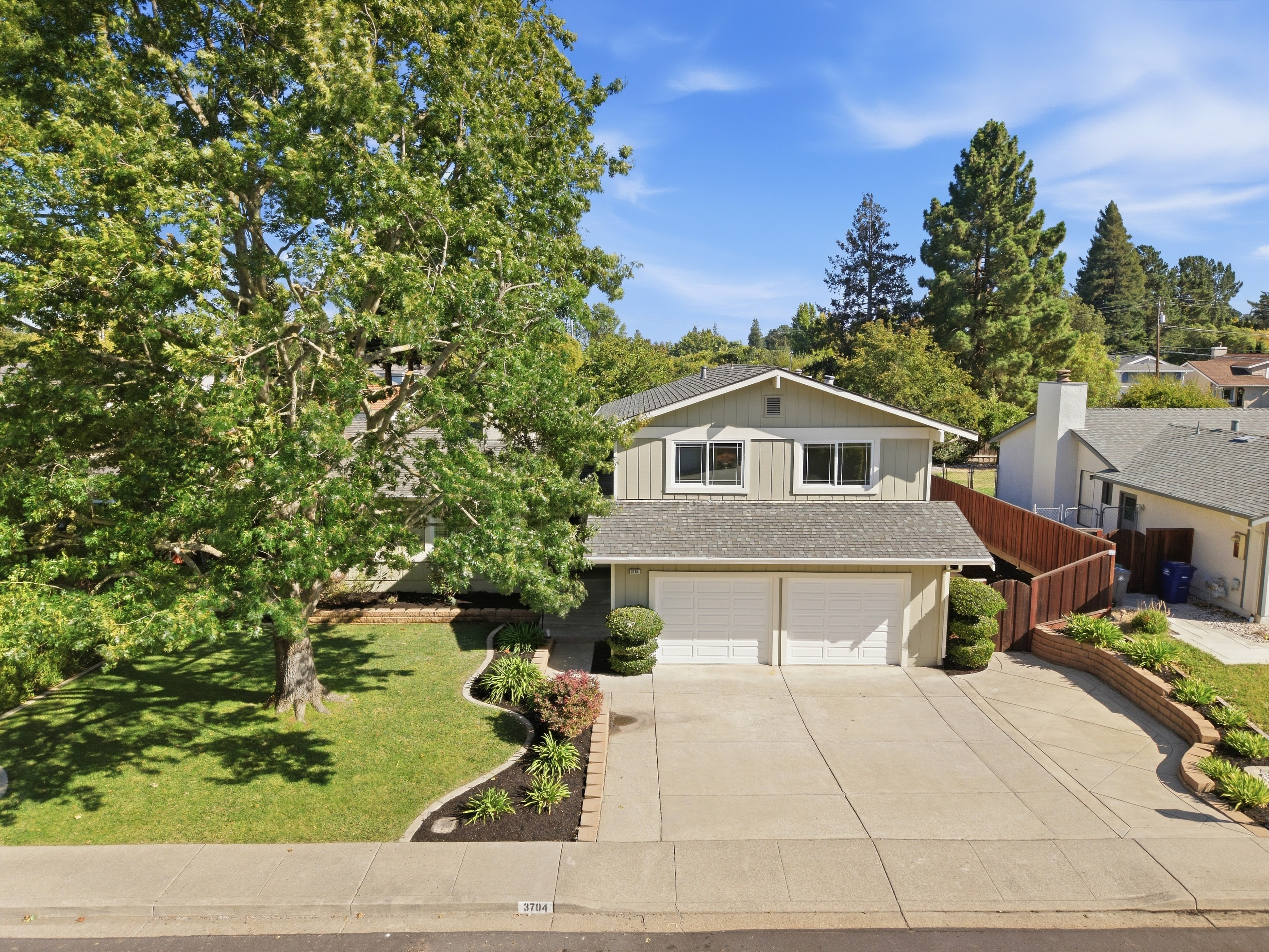 3704 Anderhan Place 